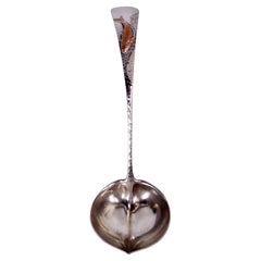 Antiguo cucharón de ostras Gorham de plata de ley con mezcla de metales japoneses