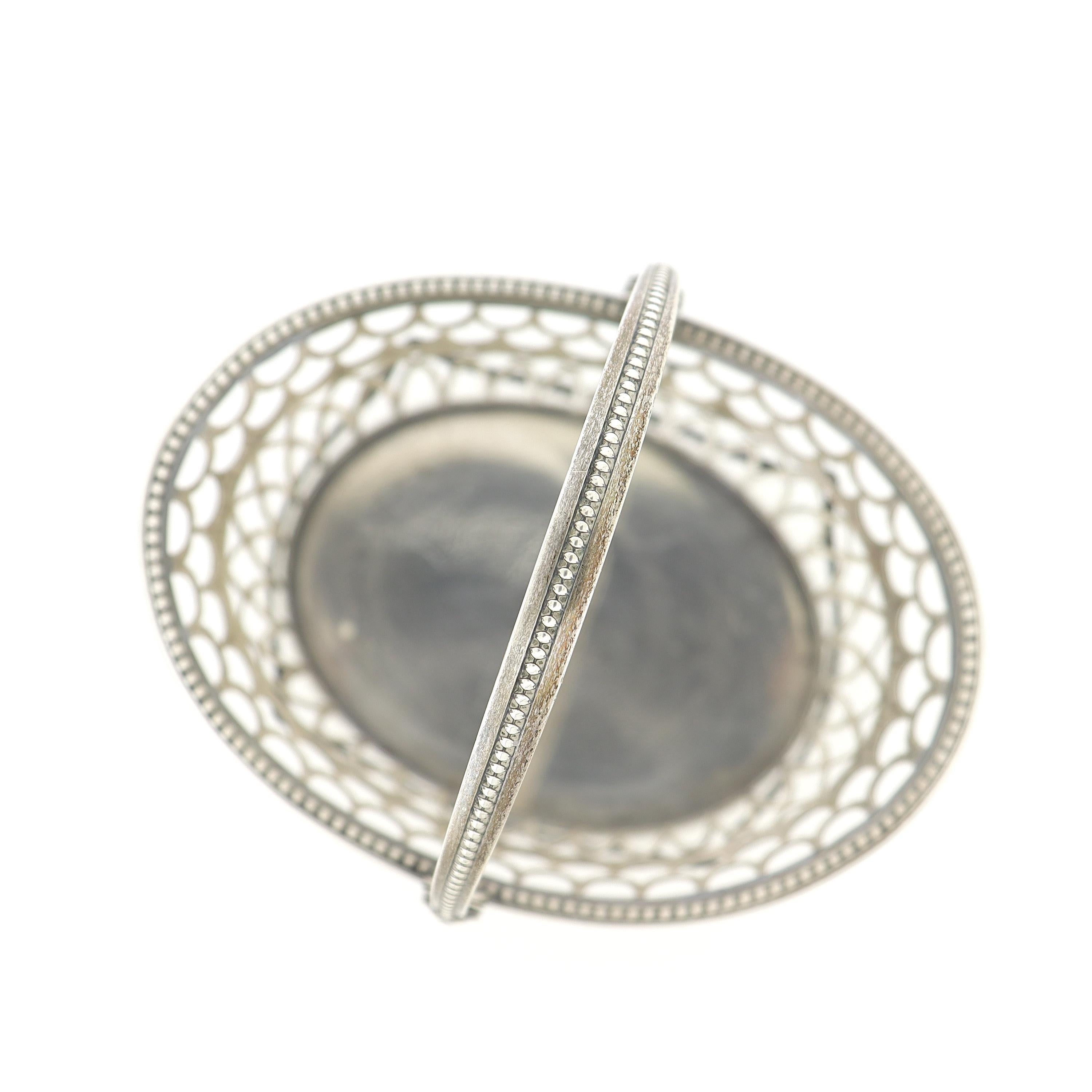 Antiker antiker Gorham netzförmiger Sterlingsilber-Miniatur-Korb im Angebot 5