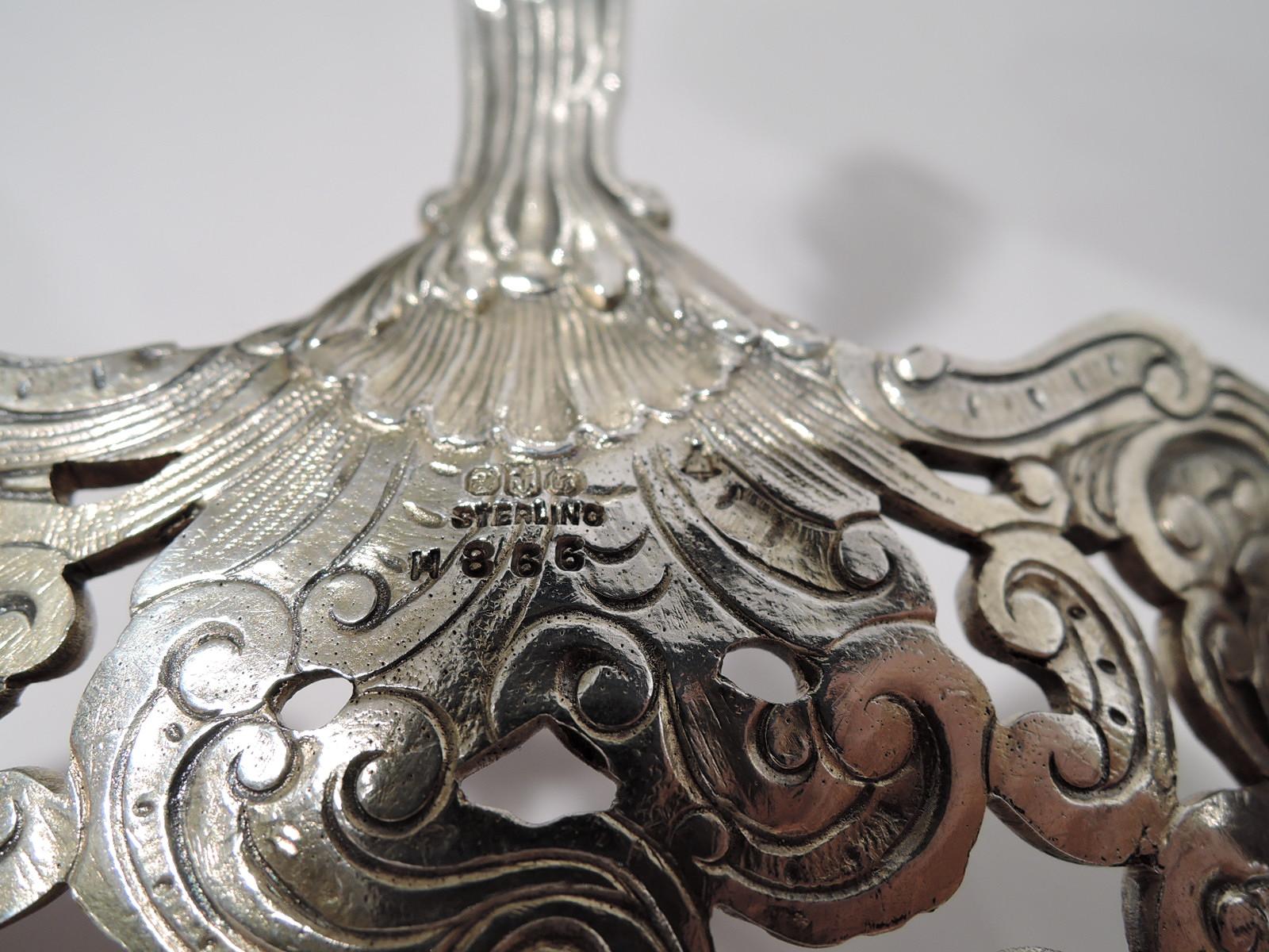 Antique Gorham Sterling Silver Bonbon Scoop with Art Nouveau Classical Lyre 3