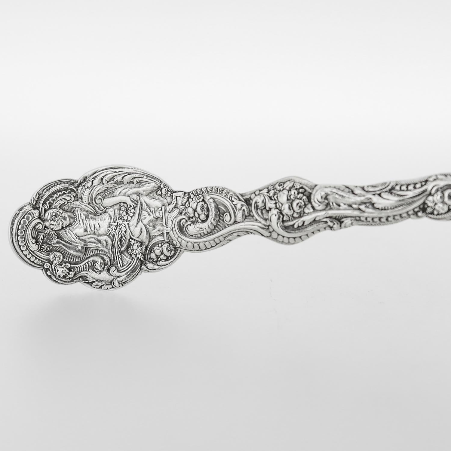 Fourchette à asperges ancienne en argent sterling à motif Versailles de Gorham en vente 4
