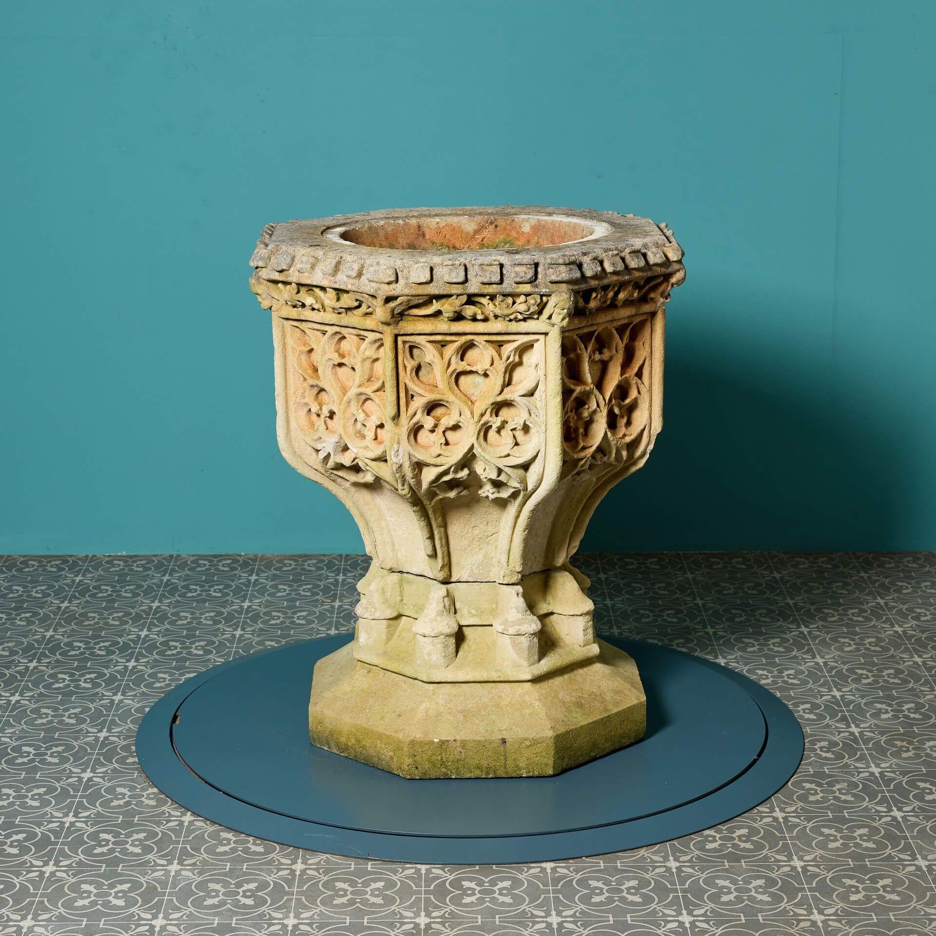 Antique Gothic Carved Limestone Font For Sale 3