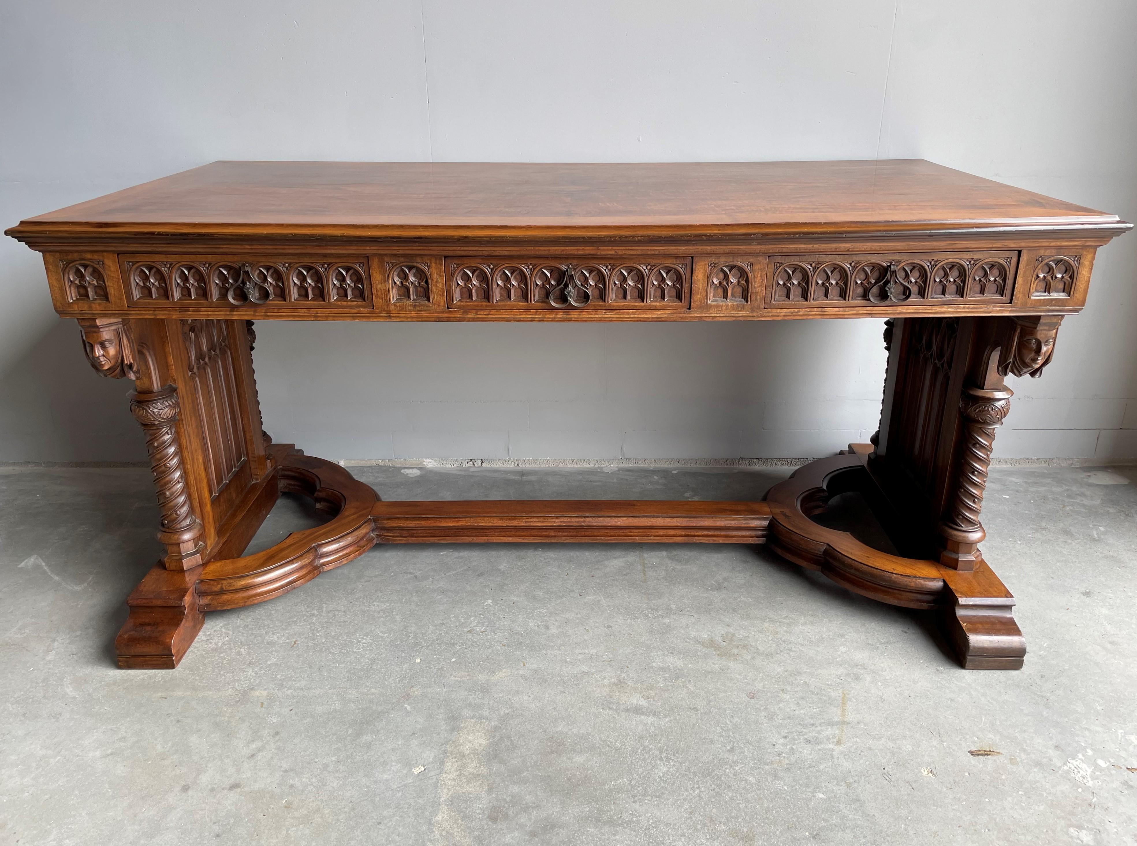 Gothic Revival Antique Gothic Desk w. Hand Carved Church Windows, Holy Men, Chimeras & Drawers For Sale