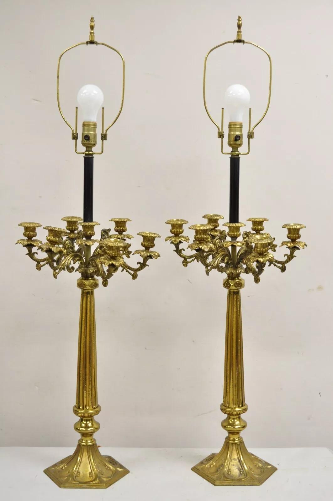 Paire de lampes de table gothiques, françaises, Empire Renaissance, en bronze, antiques en vente 6