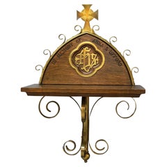 Antiguo estante gótico de comunión de roble y latón S. XIX