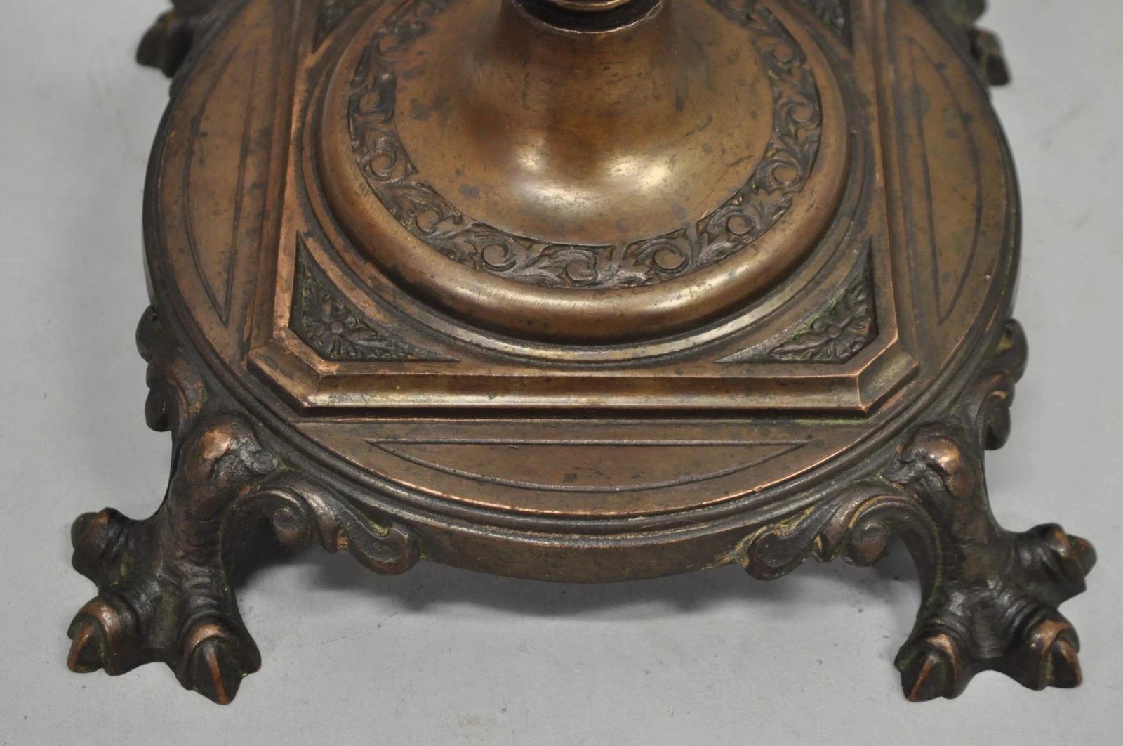 Antique Gothic Renaissance Oscar Bach Style Bronze Paw Foot Pole Floor Lamp In Good Condition For Sale In Philadelphia, PA