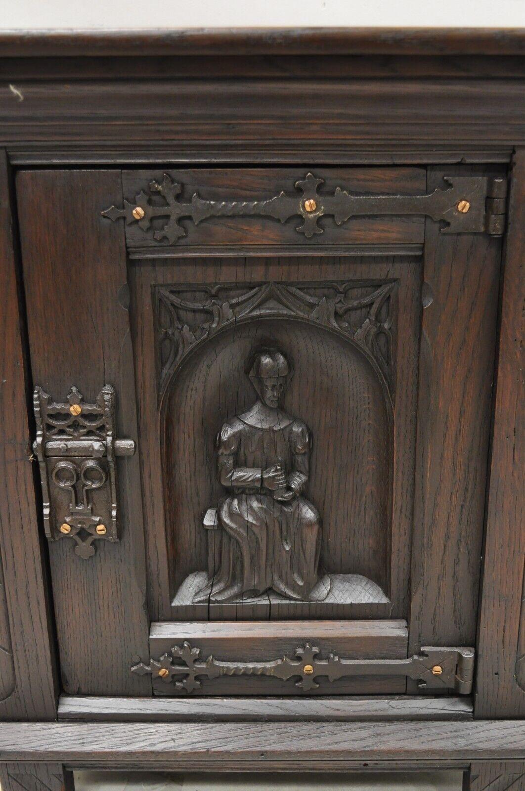 Antique Gothic Renaissance Revival Oak Wood Figural Carved Low Cabinet In Good Condition For Sale In Philadelphia, PA
