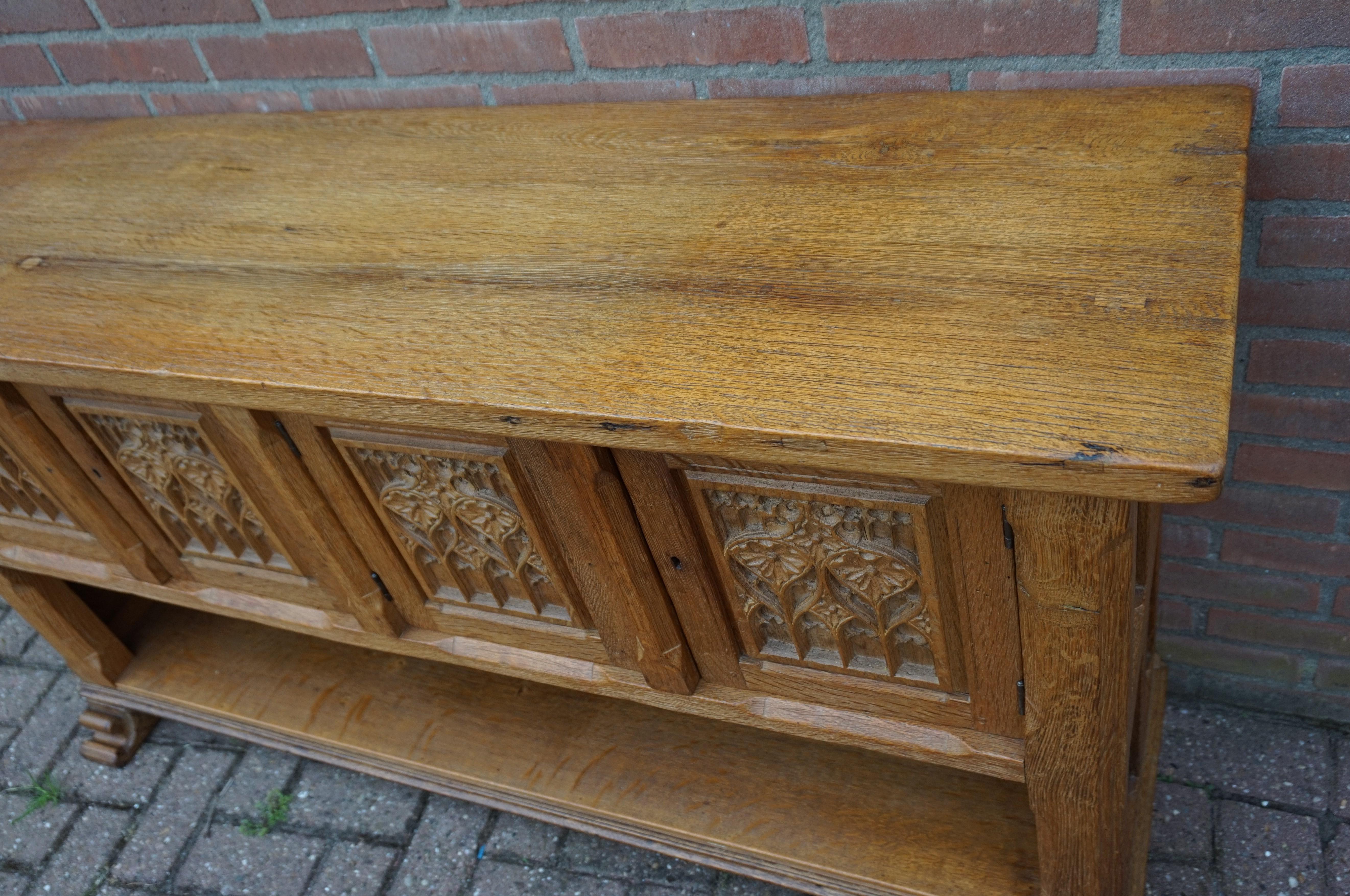 Antique Gothic Revival Solid Oak Sideboard / Sidetable / 1920s 4-Door Credenza In Excellent Condition In Lisse, NL