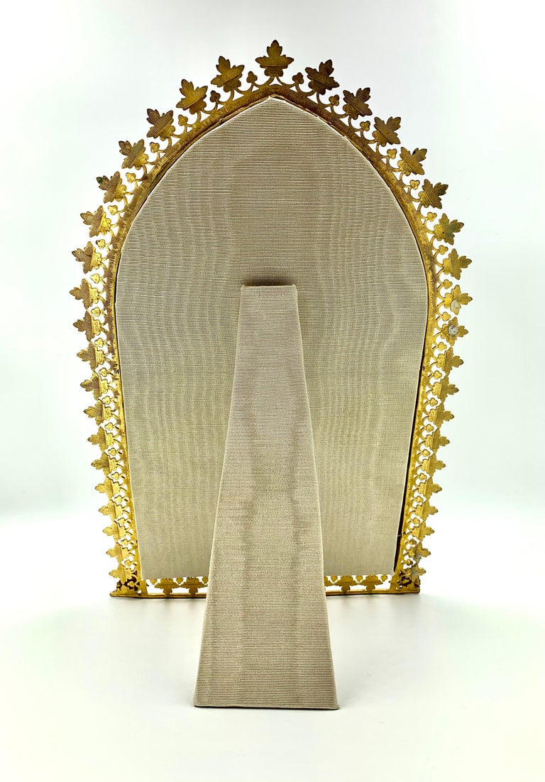 Antique Gothic Style French Gilt Bronze Arch Form Vanity Table Mirror In Good Condition For Sale In New York, NY
