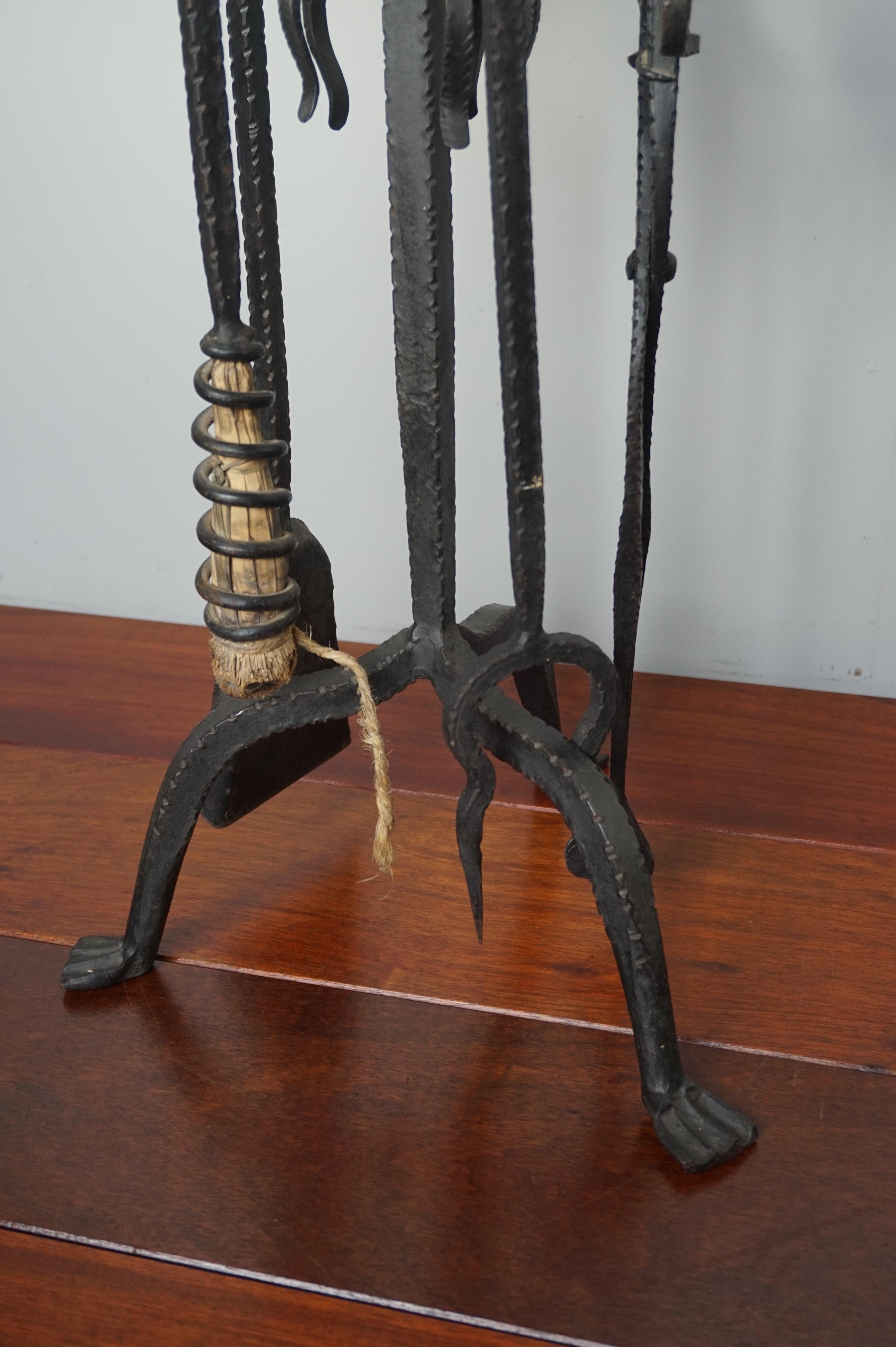 European Antique Gothic Style, Hand Forged Wrought Iron Dragon Head Fireplace Tools Set 