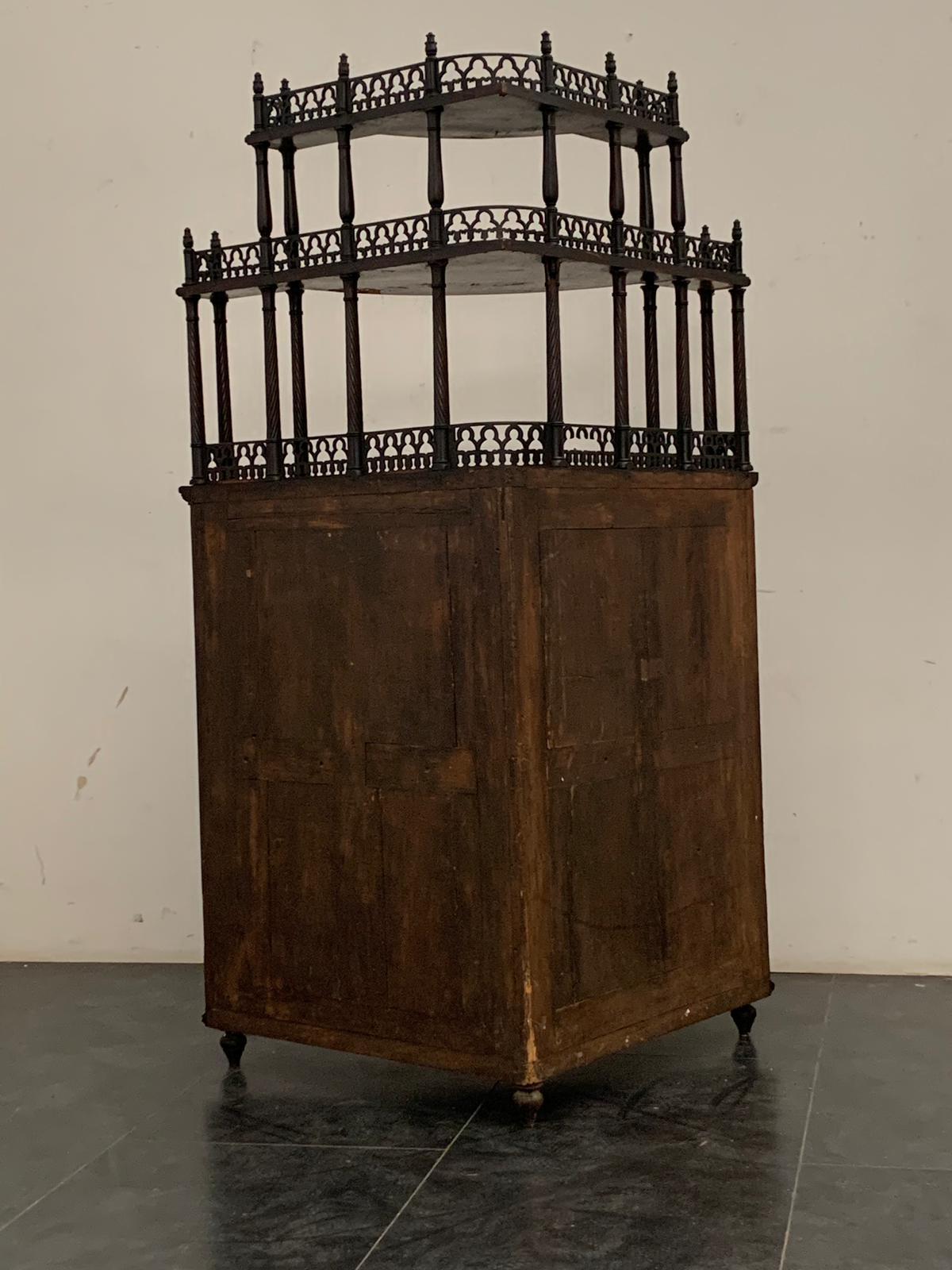Antique Gothic Style Mahogany Corner Cabinet For Sale 8