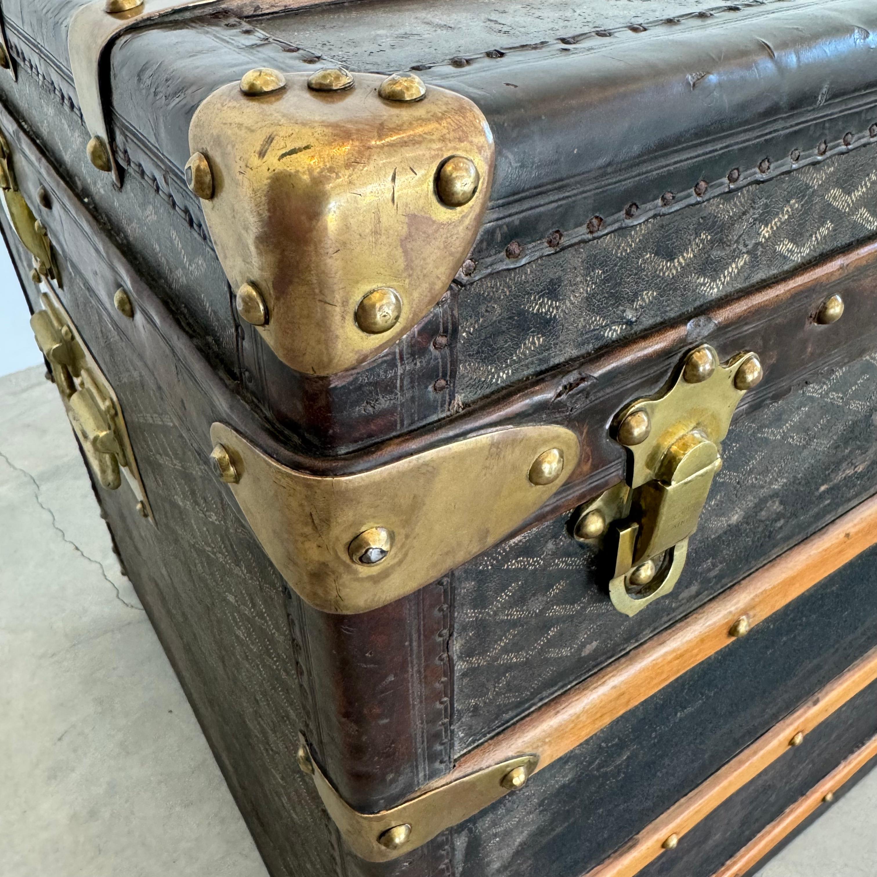 Antique Goyard Leather, Canvas and Brass Steamer Trunk For Sale 7