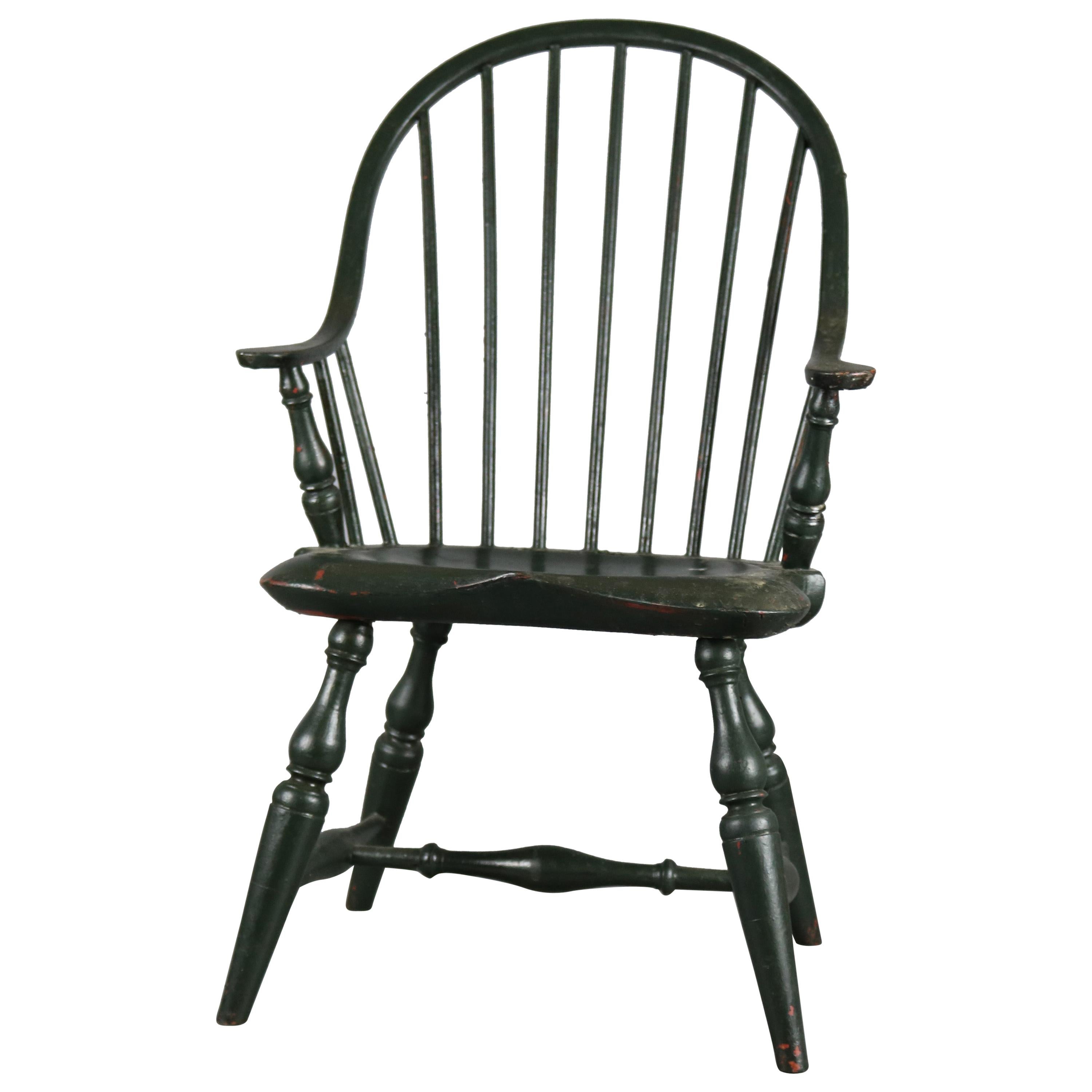 Antique Grain Painted Continuous Arm Bow Back Windsor Childs Chair, 20th Century