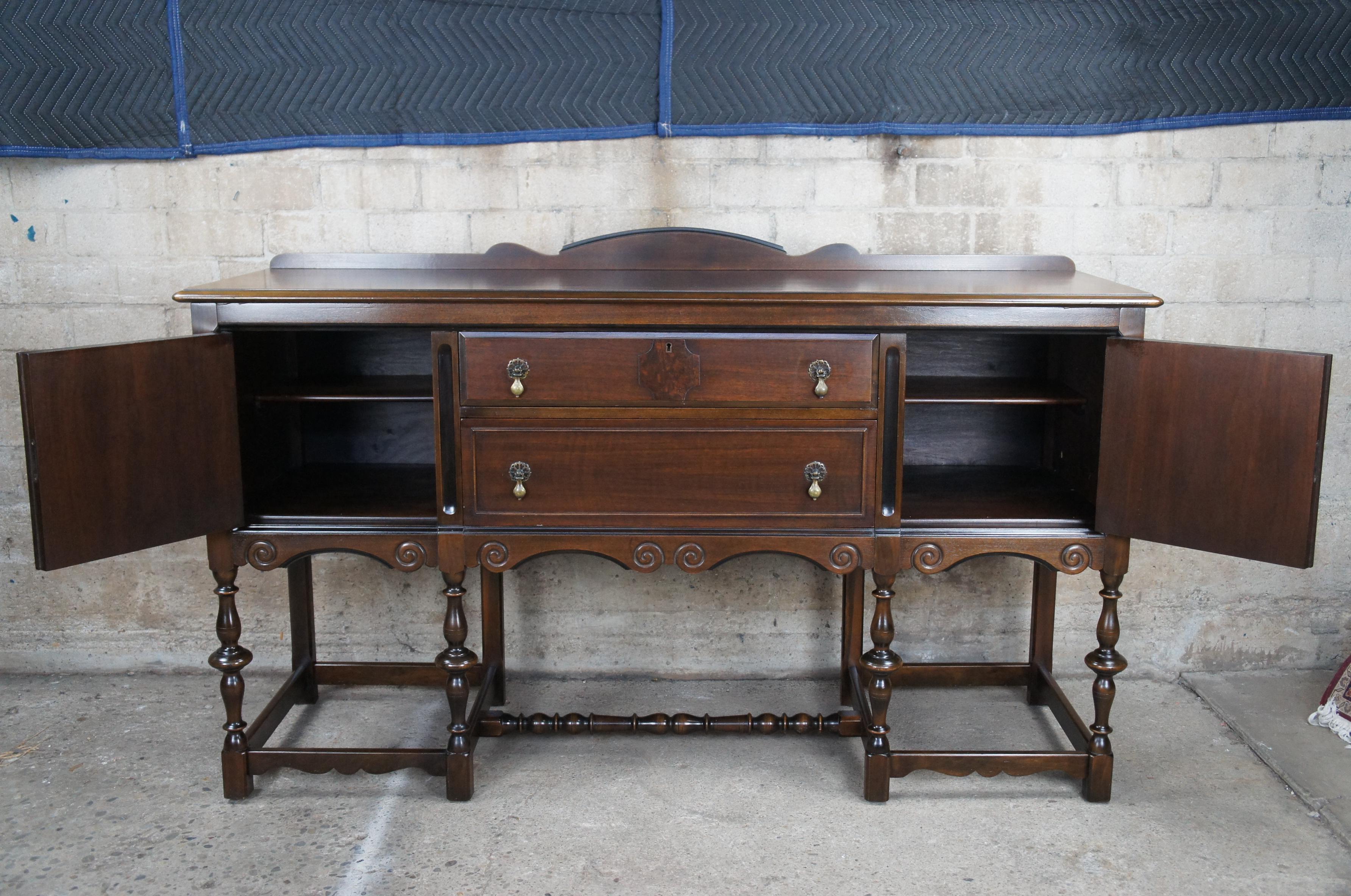 1920s buffet table