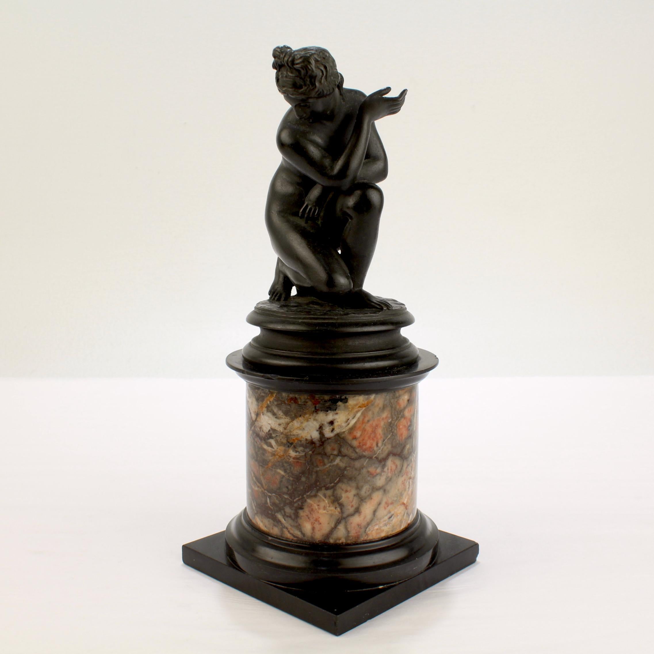 Antique Grand Tour Bronze Sculpture of the Crouching Venus after Giambologna For Sale 3