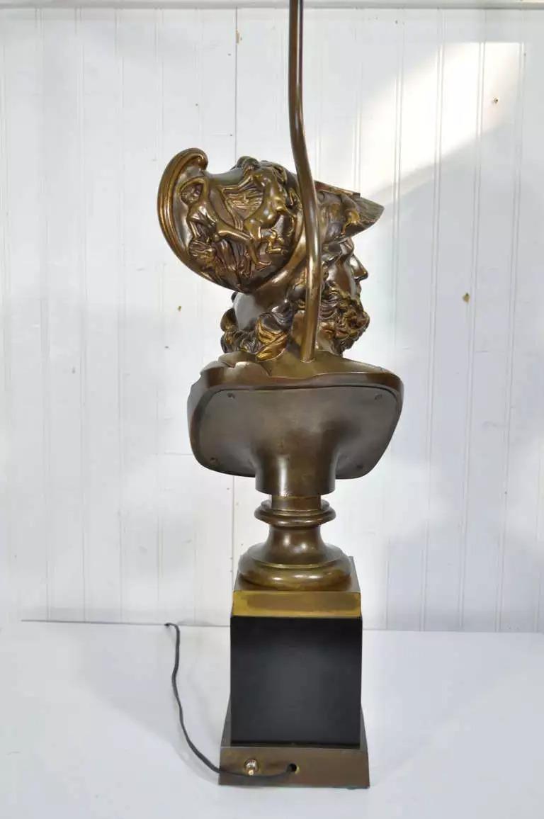 Ancienne lampe de table Grand Tour française avec buste en bronze du général grec Trojan Ajax en vente 2