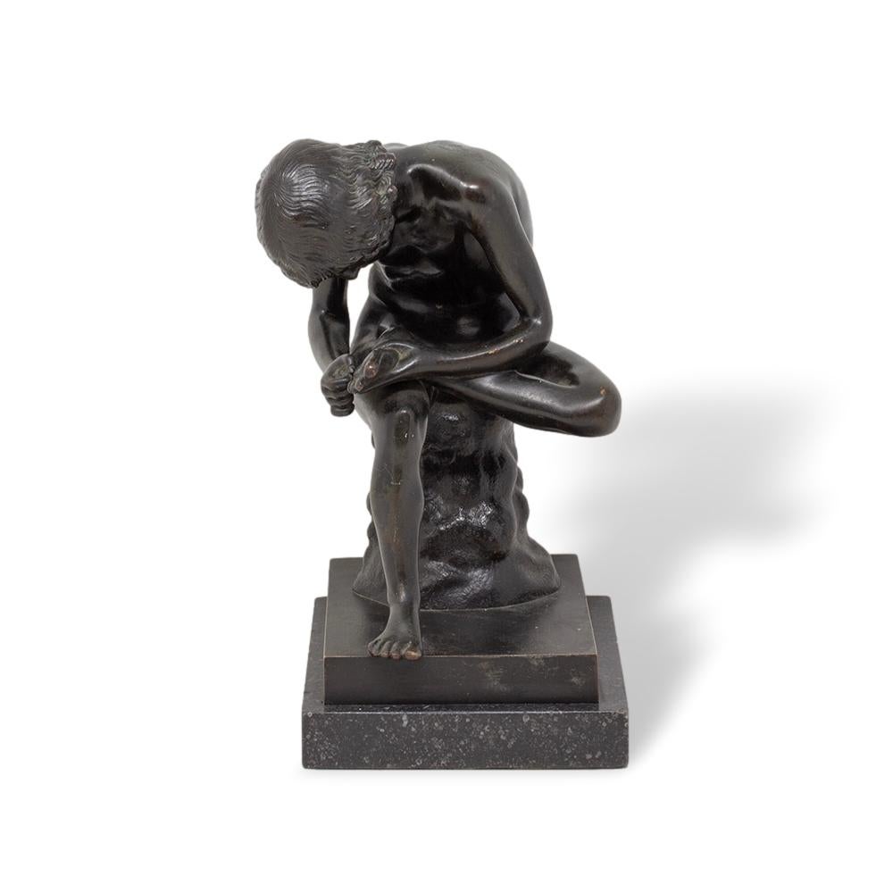 Antike Grand Tour Italienische Bronzefigur des Spinario des Jungen mit Thorn aus der Grand Tour (Gegossen)