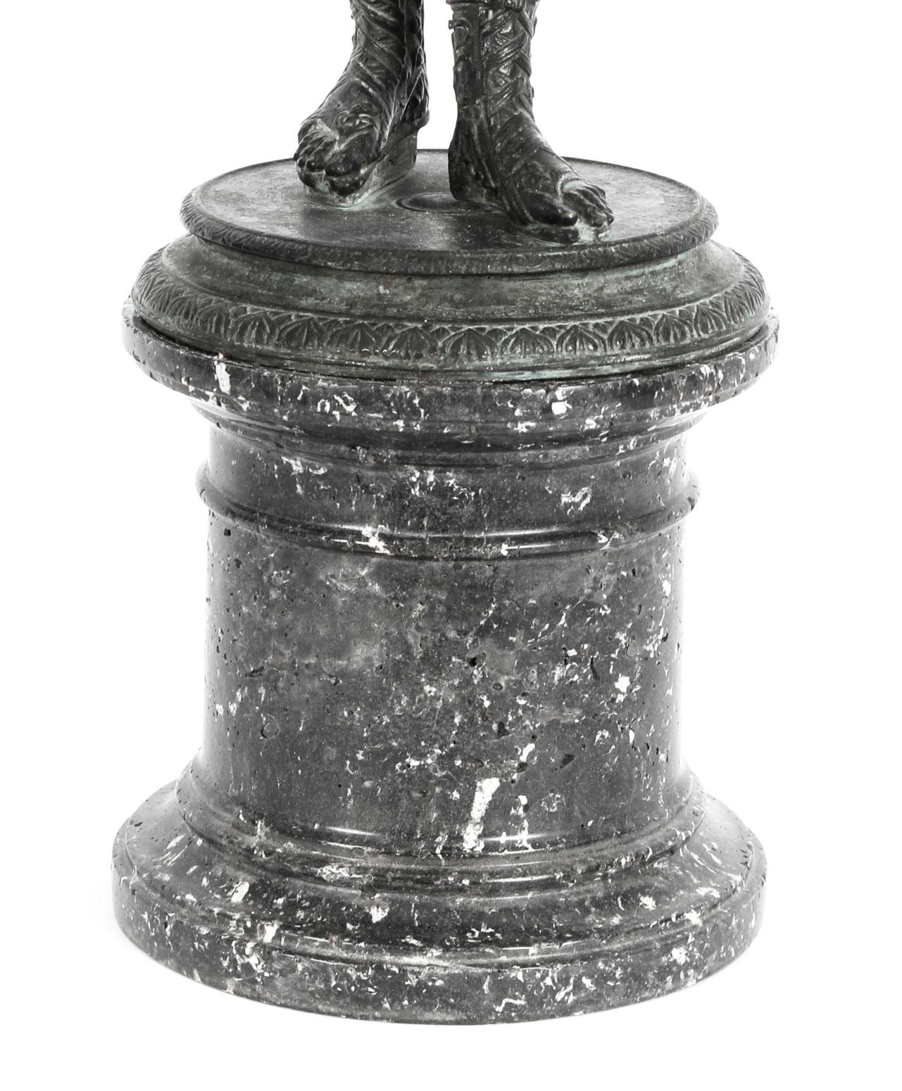 Antike Grand Tour Figur des Narzissen aus patinierter Bronze, 1870, 19. Jahrhundert im Angebot 2