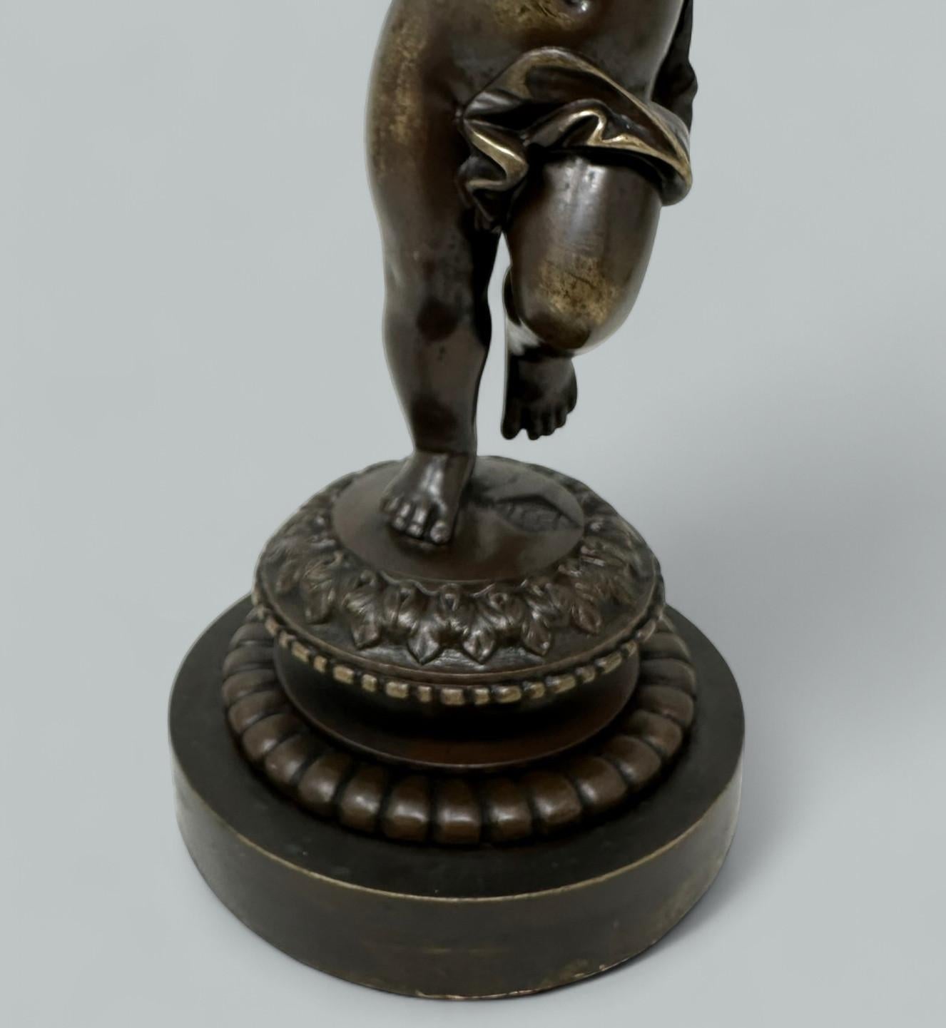 Antique Grand Tour Style French Ormolu Bronce Dore Querubín Putti Candelabro 19Ct en venta 2