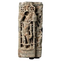 Antike Granitstatue aus einem Jain- Tempel aus Indien