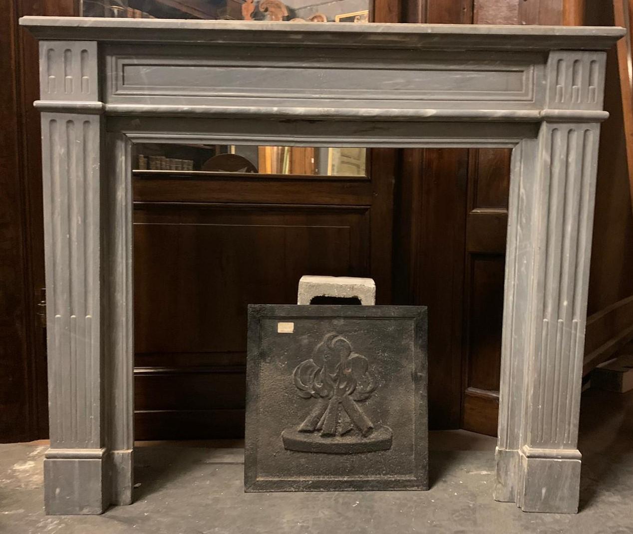 Antique Gray Marble Fireplace Mantle, Carved from the 18th Century Italy For Sale 1