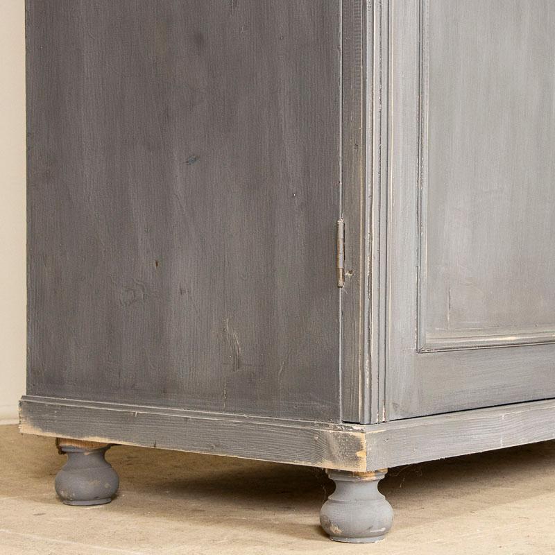 Antique Gray Pained Bookcase Display Cabinet 1