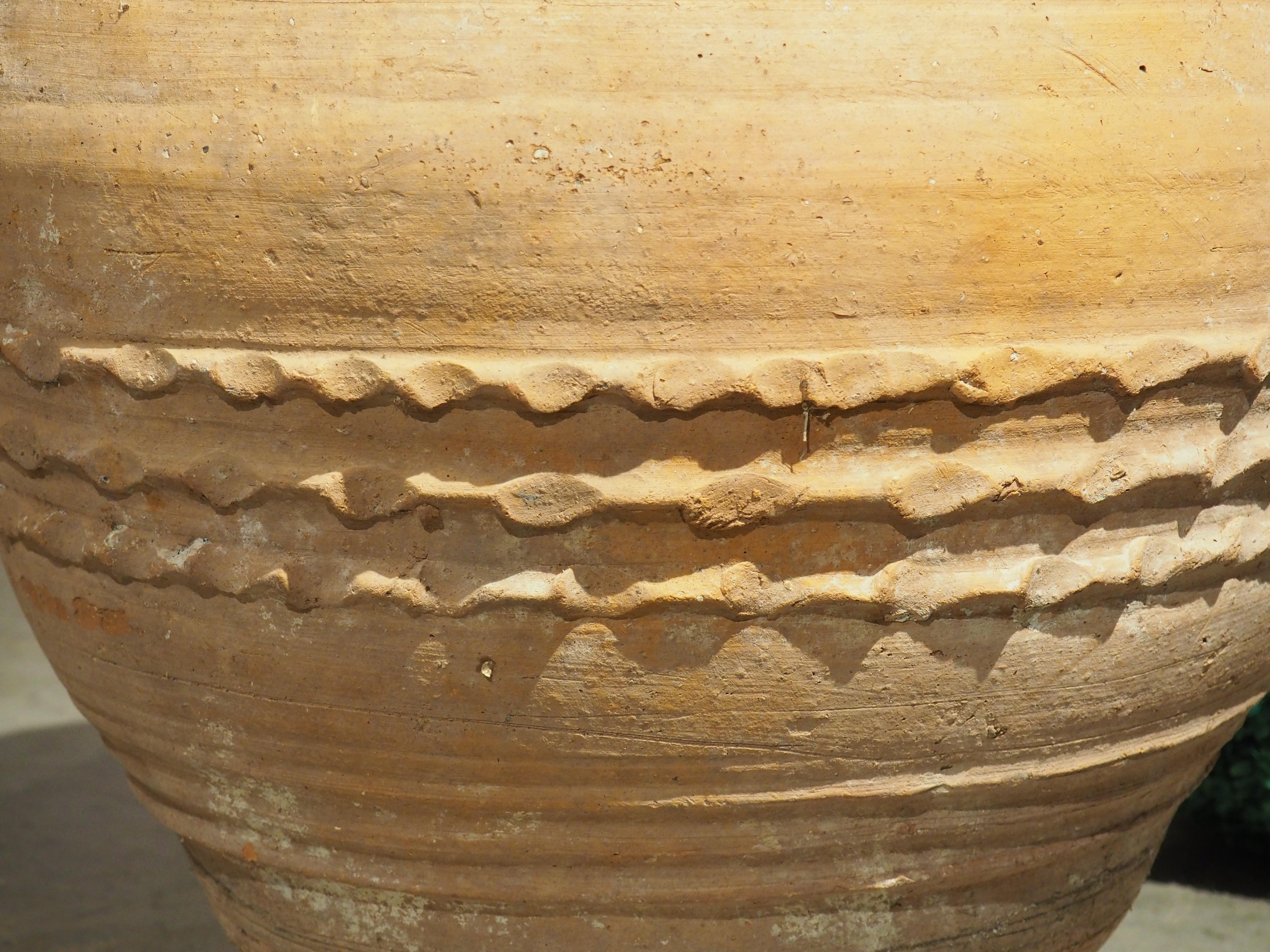 Céramique Pot à huile grec ancien représentant des raisins ou des olives, 19ème siècle en vente