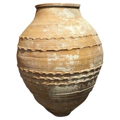 Pot à huile grec ancien représentant des raisins ou des olives, 19ème siècle