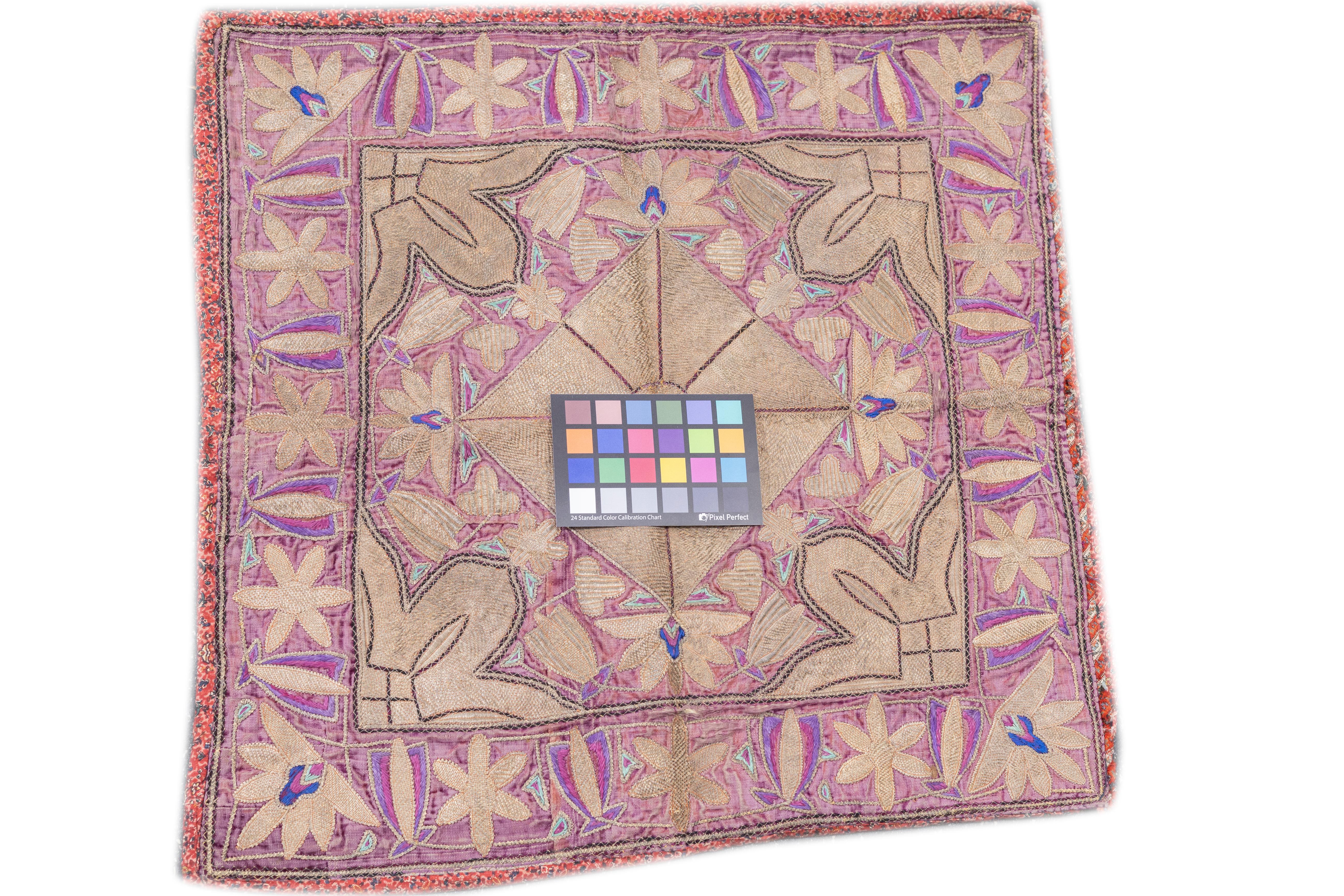 Tappeto tessile antico Greek Island 2'2'' x 2'2'' in vendita 3