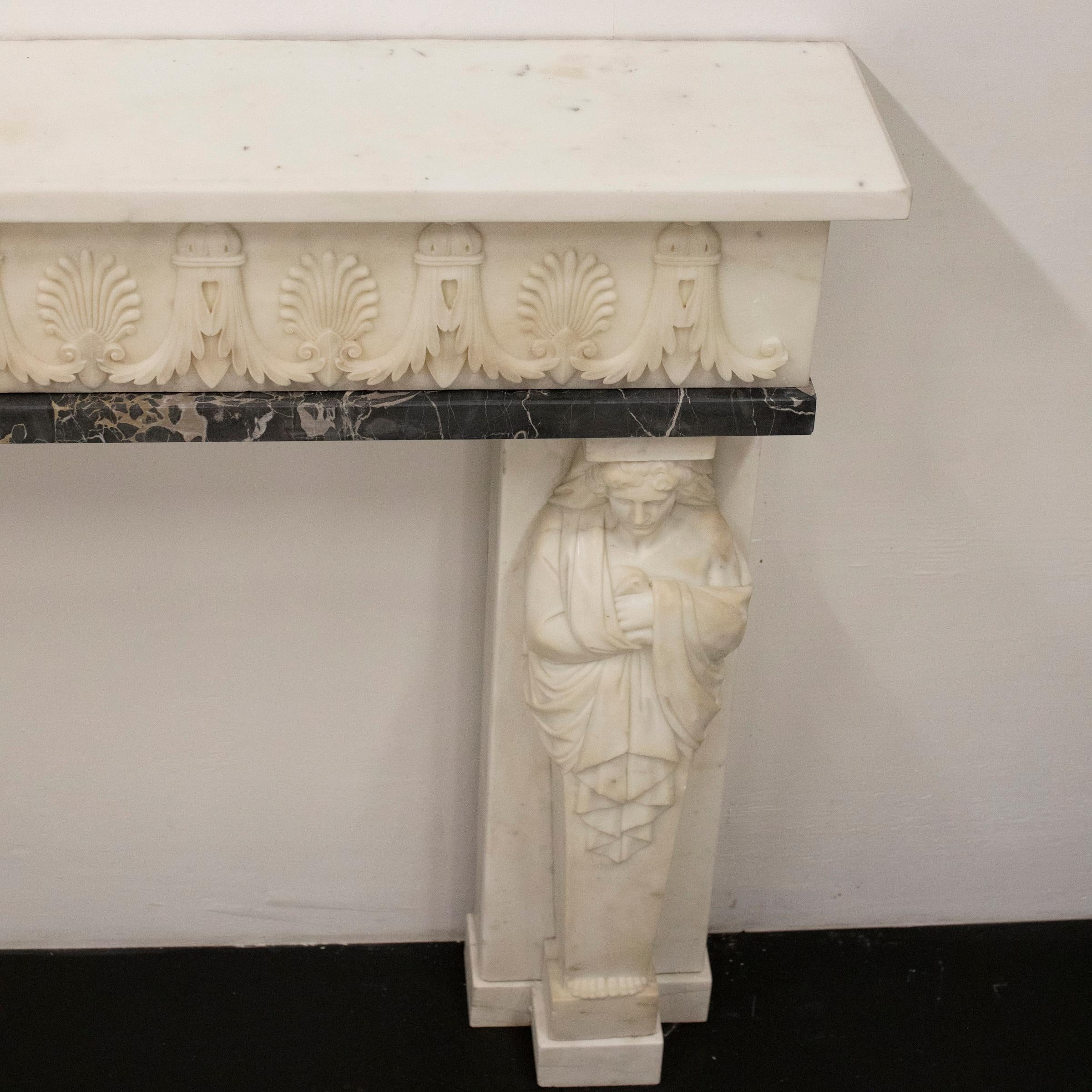 Antique Revive Statuaire Cheminée en marbre en vente 4