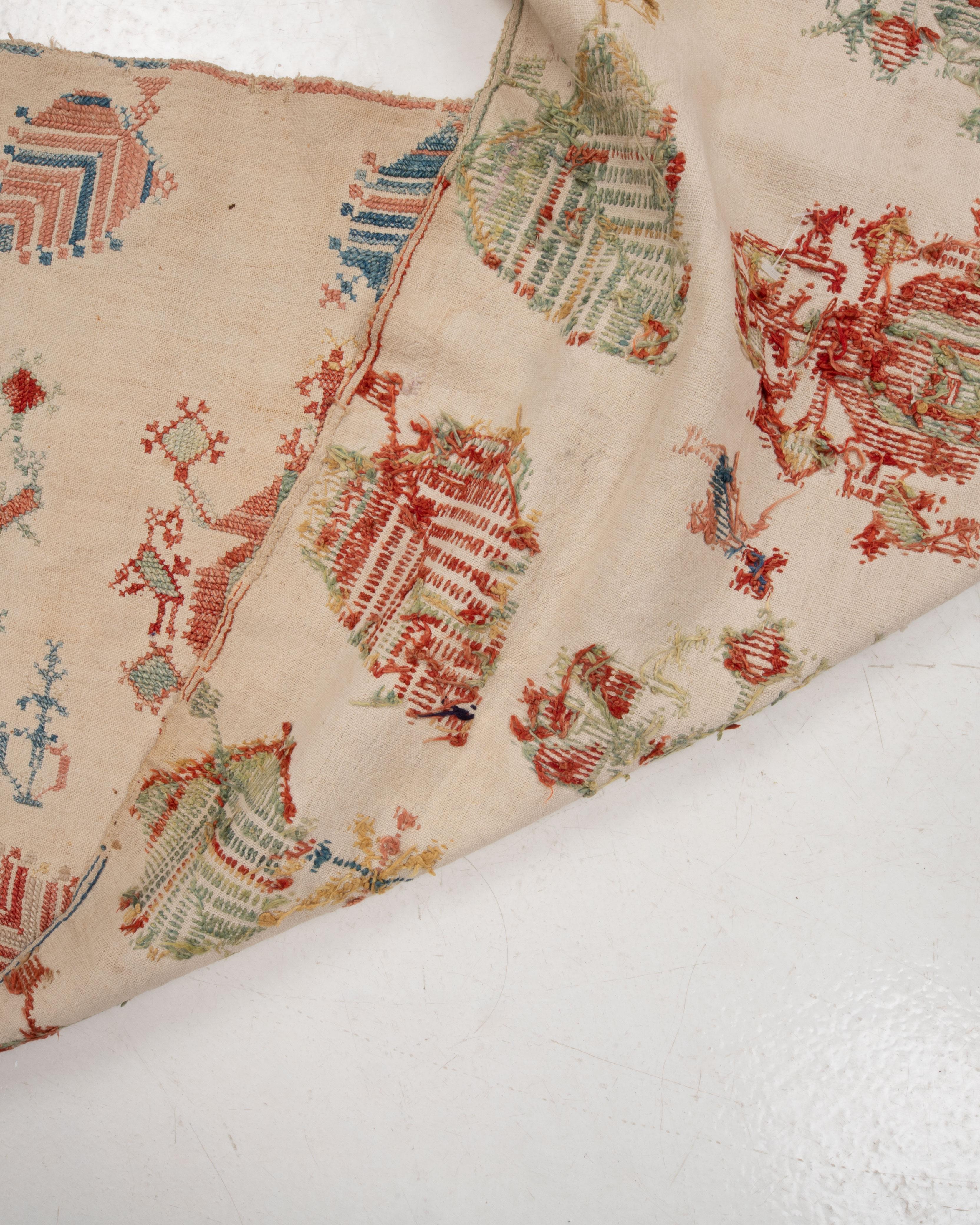 Antique Greek Rhodes Island Embroidery Panel – Early 19th C. in vendita 2