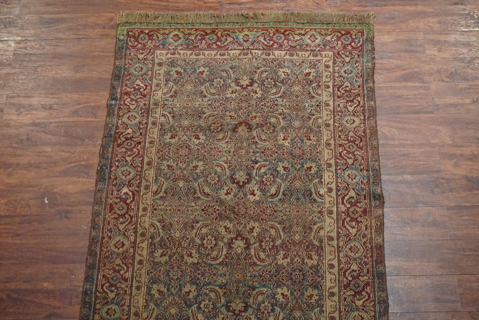 Noué à la main Tapis Agra ancien vert, vers 1900 en vente