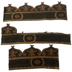 Antique Green and Gold Embroidered Decorative Trim