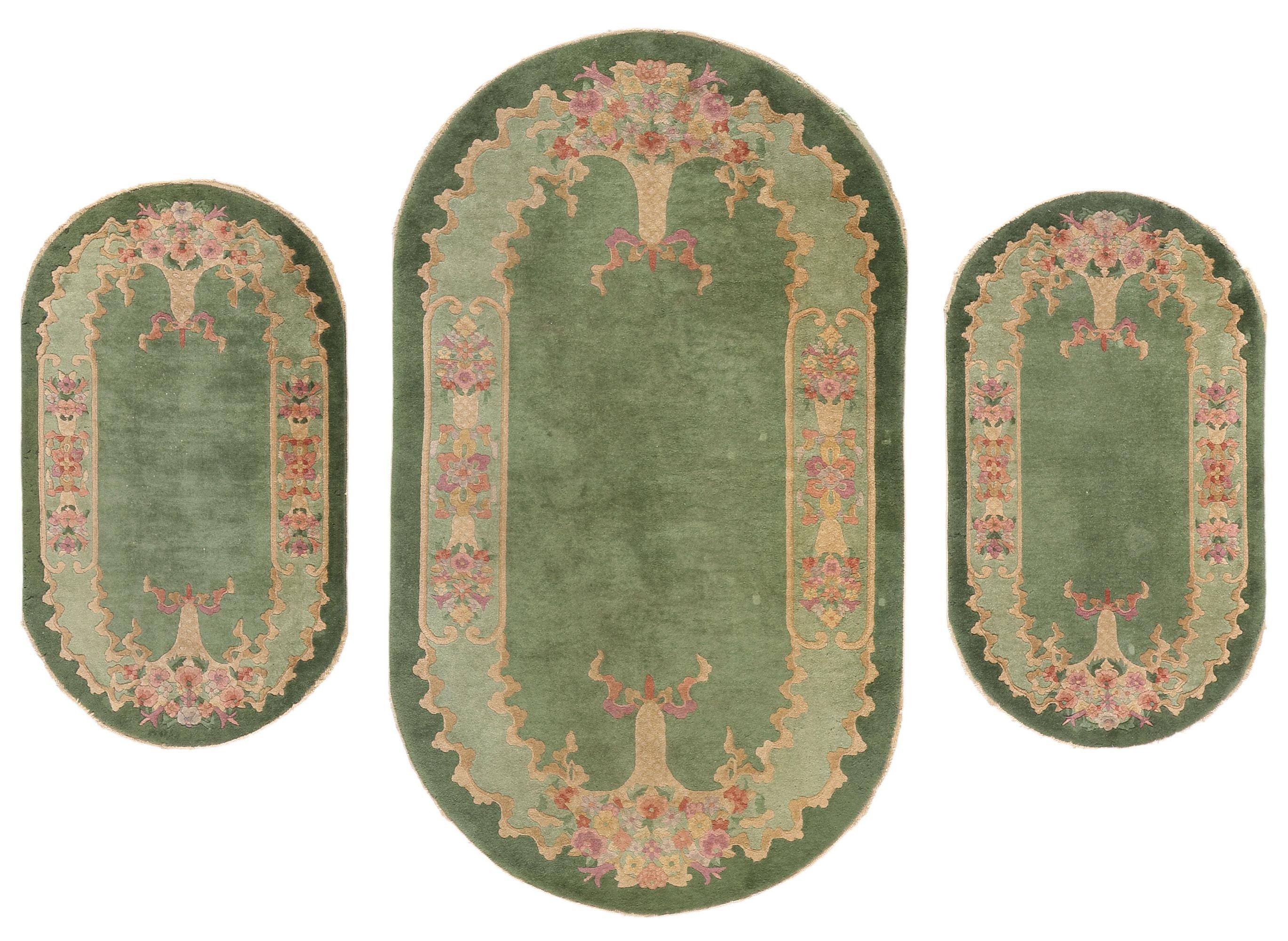 Antique Green Chinese Art Deco Oval Rug, 04'00 x 06'10 For Sale 5