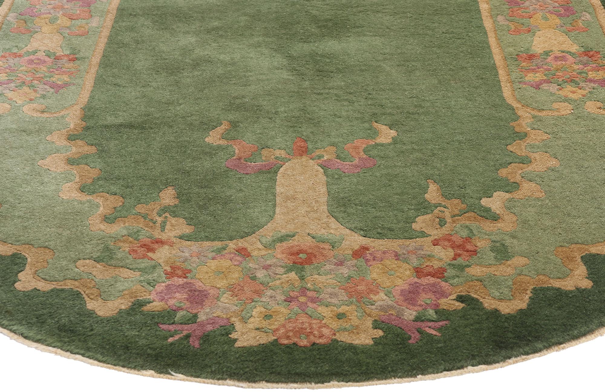 Antique Green Chinese Art Deco Oval Rug, 04'00 x 06'10 In Good Condition For Sale In Dallas, TX
