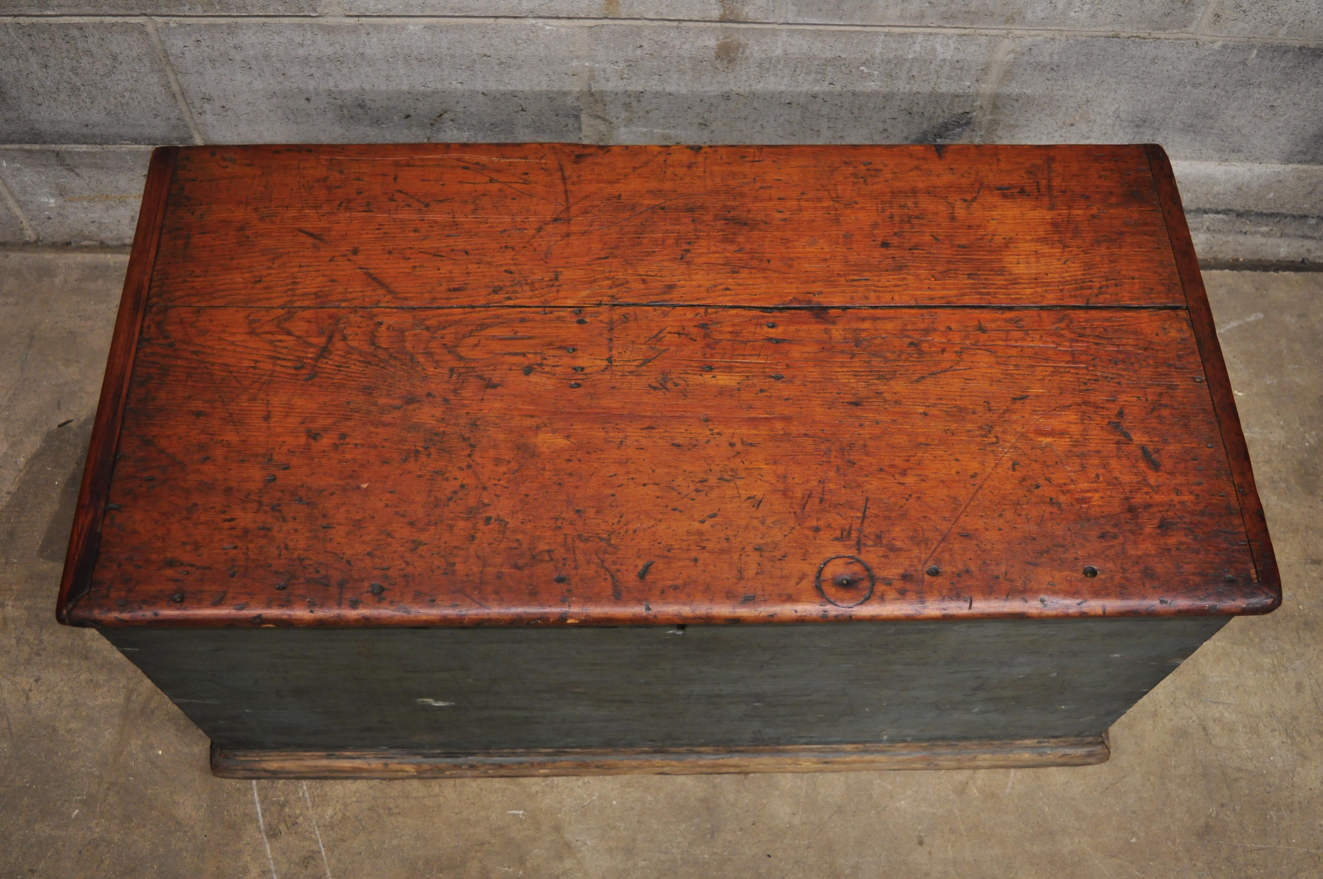 North American Antique Green Distressed Painted Blanket Chest Trunk with Dovetail Construction