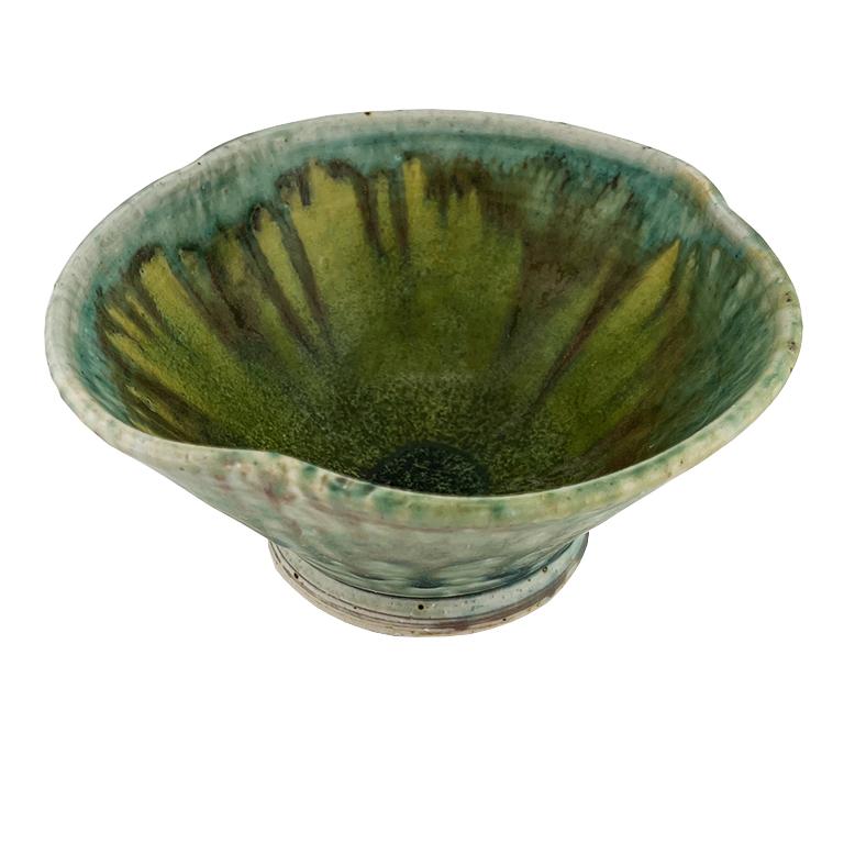 Antike grüne tropfglasierte Keramikschüssel  Vintage Mid-Century Studio Pottery Töpferei (20. Jahrhundert) im Angebot