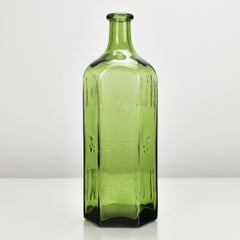 Antique Green Glass Poison Bottle Jar Skull Crossbones Apothecary Chemist