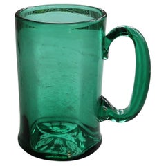 Antike Tankard aus grünem Glas. Englisch C.1920