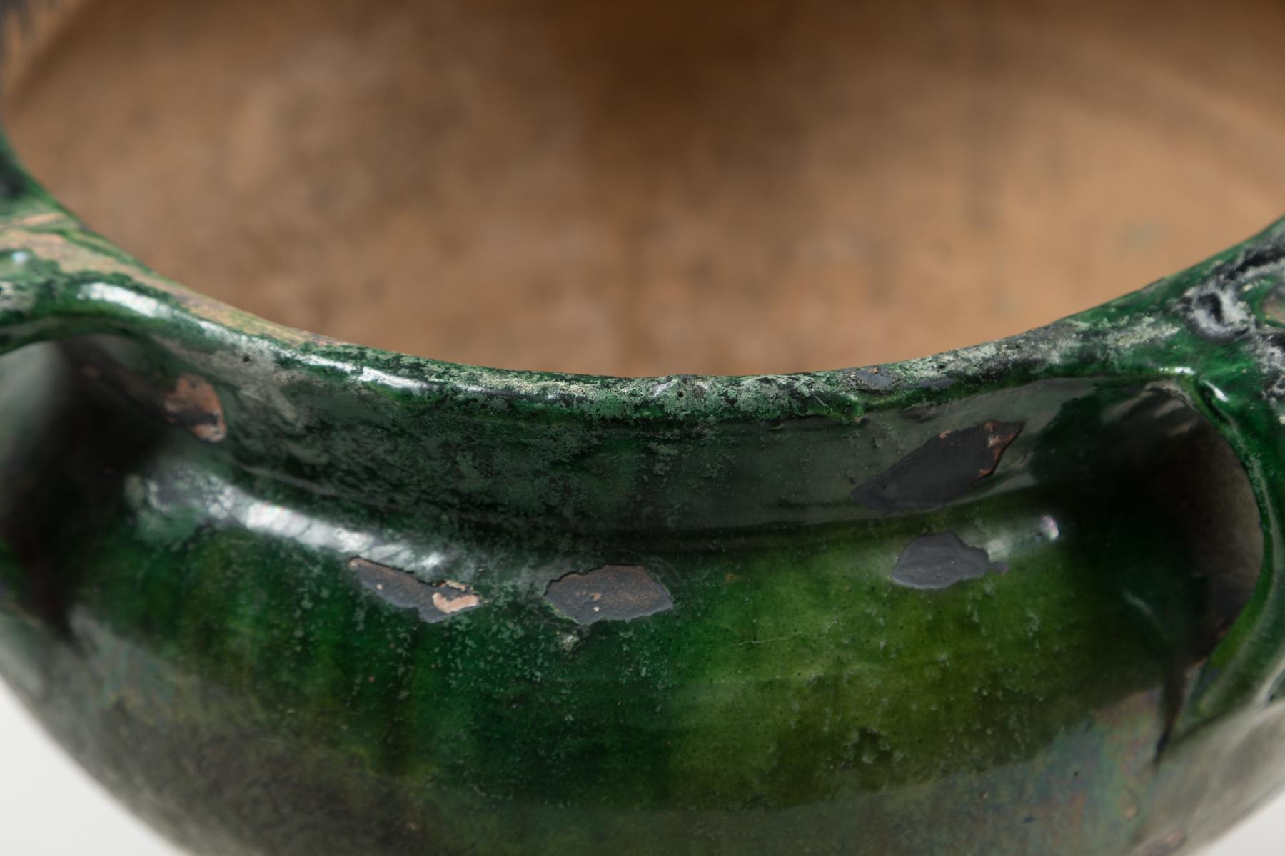 Antique Green Glazed Terracotta planter, Provence, France, early 20th Century In Good Condition For Sale In Chappaqua, NY