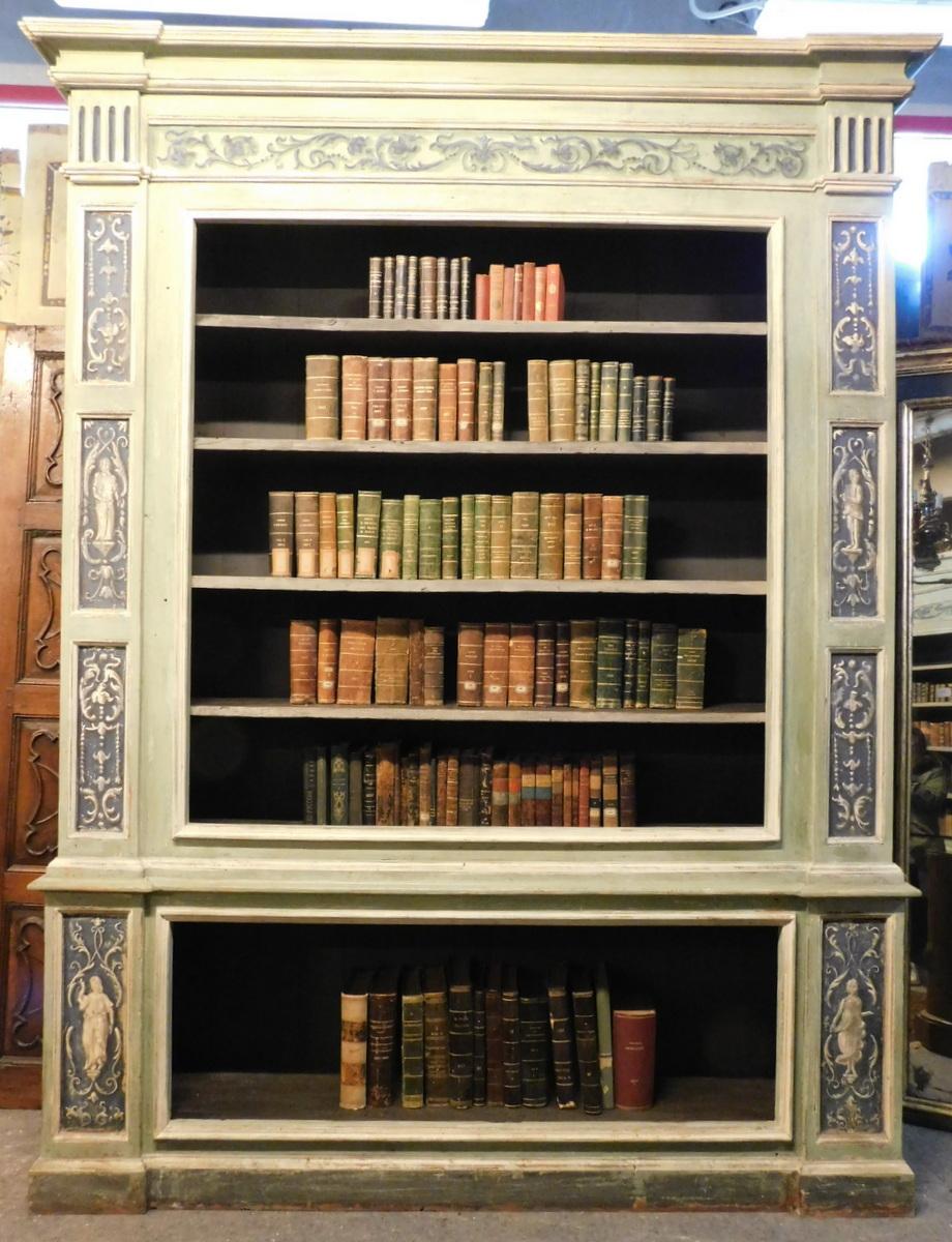Antique Green Lacquered Biblioteque Library, 4 Pieces of Furniture, '700 Italy In Good Condition In Cuneo, Italy (CN)