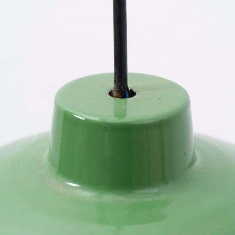 Antique Green Lacquered Metal Ceiling Lamp, Early 20th Century, France In Good Condition For Sale In Barcelona, ES