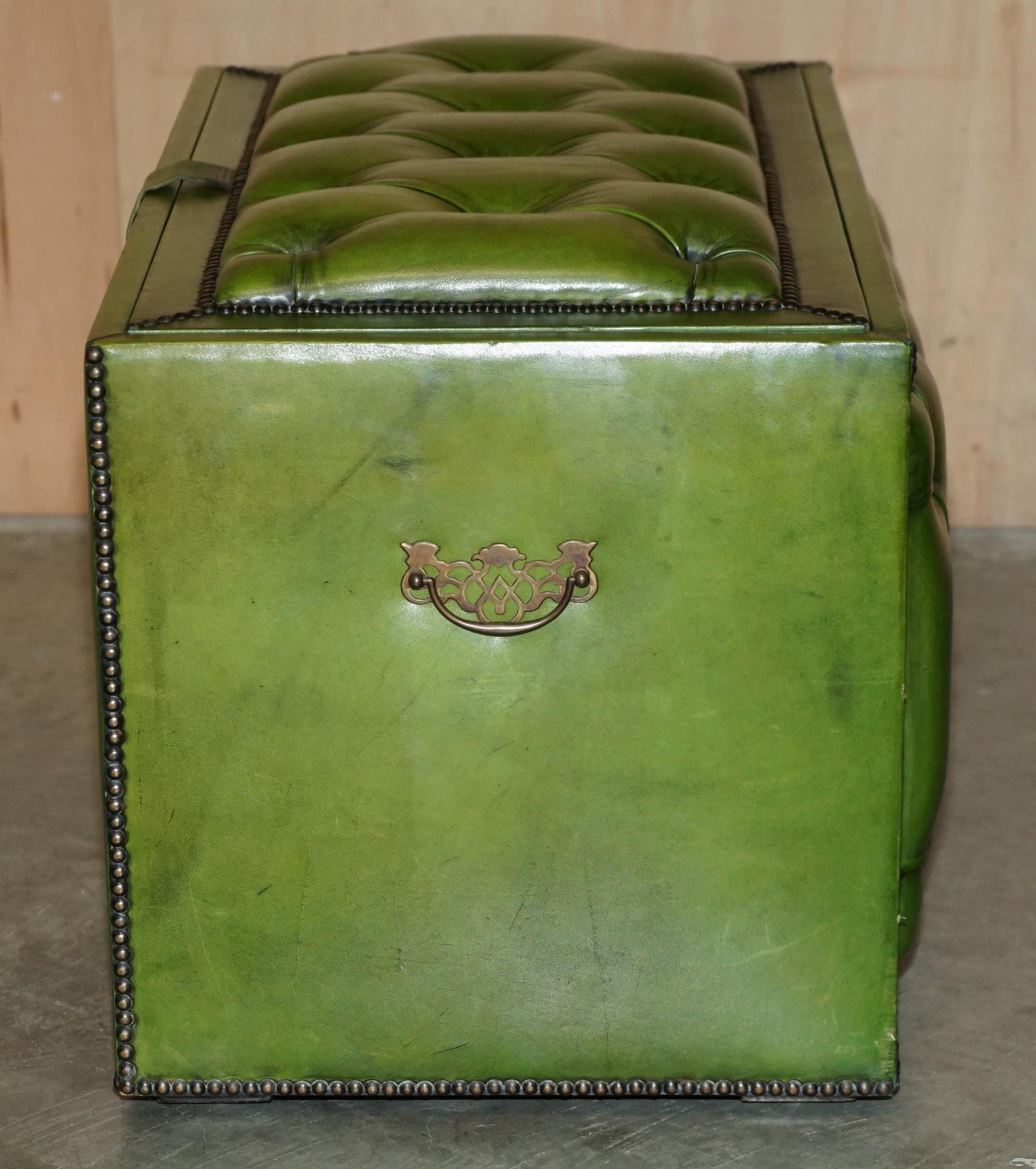 ANTiQUE GREEN LEATHER CHESTERFIELD OTTOMAN BENCH SEAT REVERSIBLE COFFEE TABLE For Sale 2