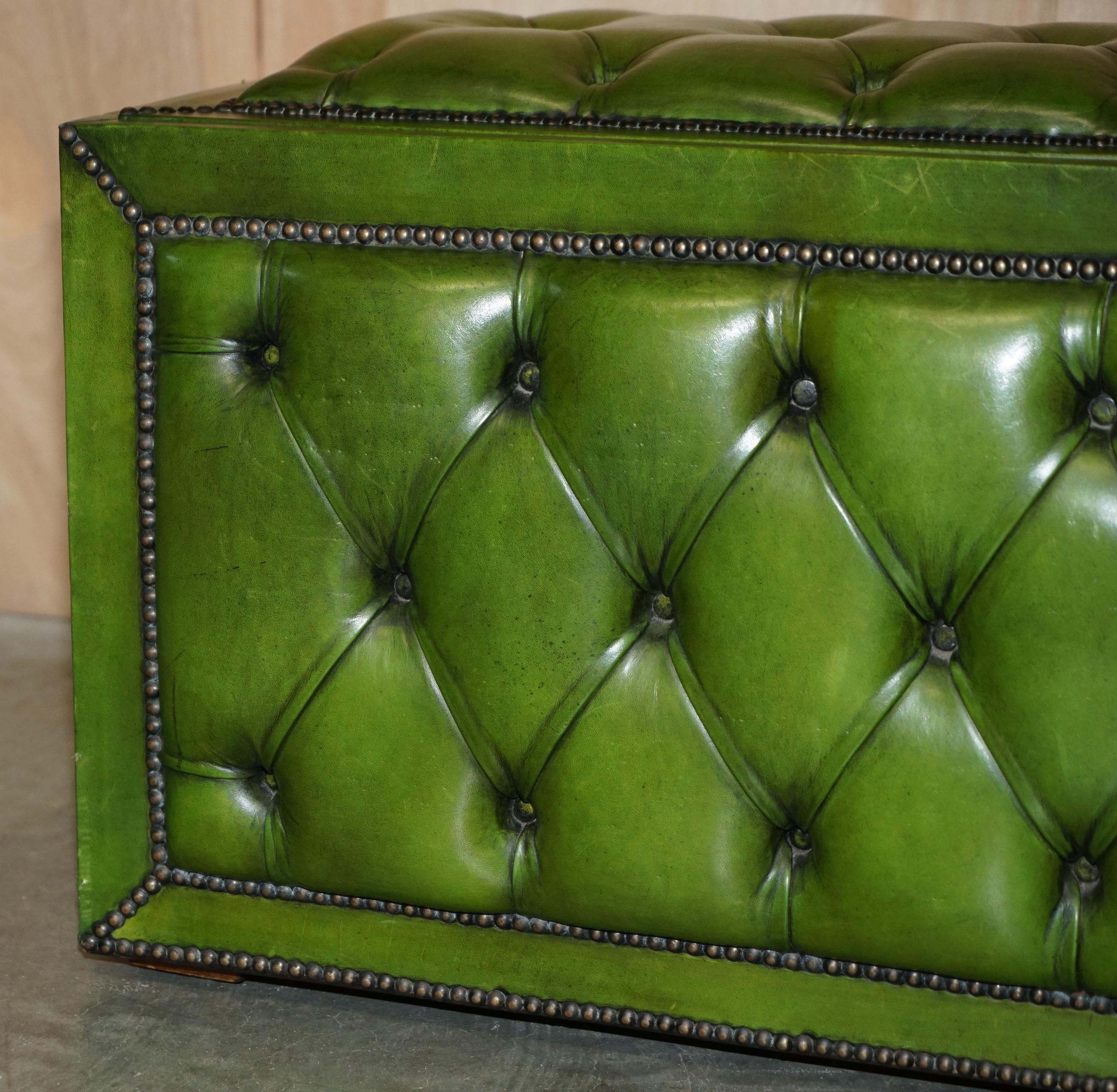 Edwardian ANTiQUE GREEN LEATHER CHESTERFIELD OTTOMAN BENCH SEAT REVERSIBLE COFFEE TABLE For Sale