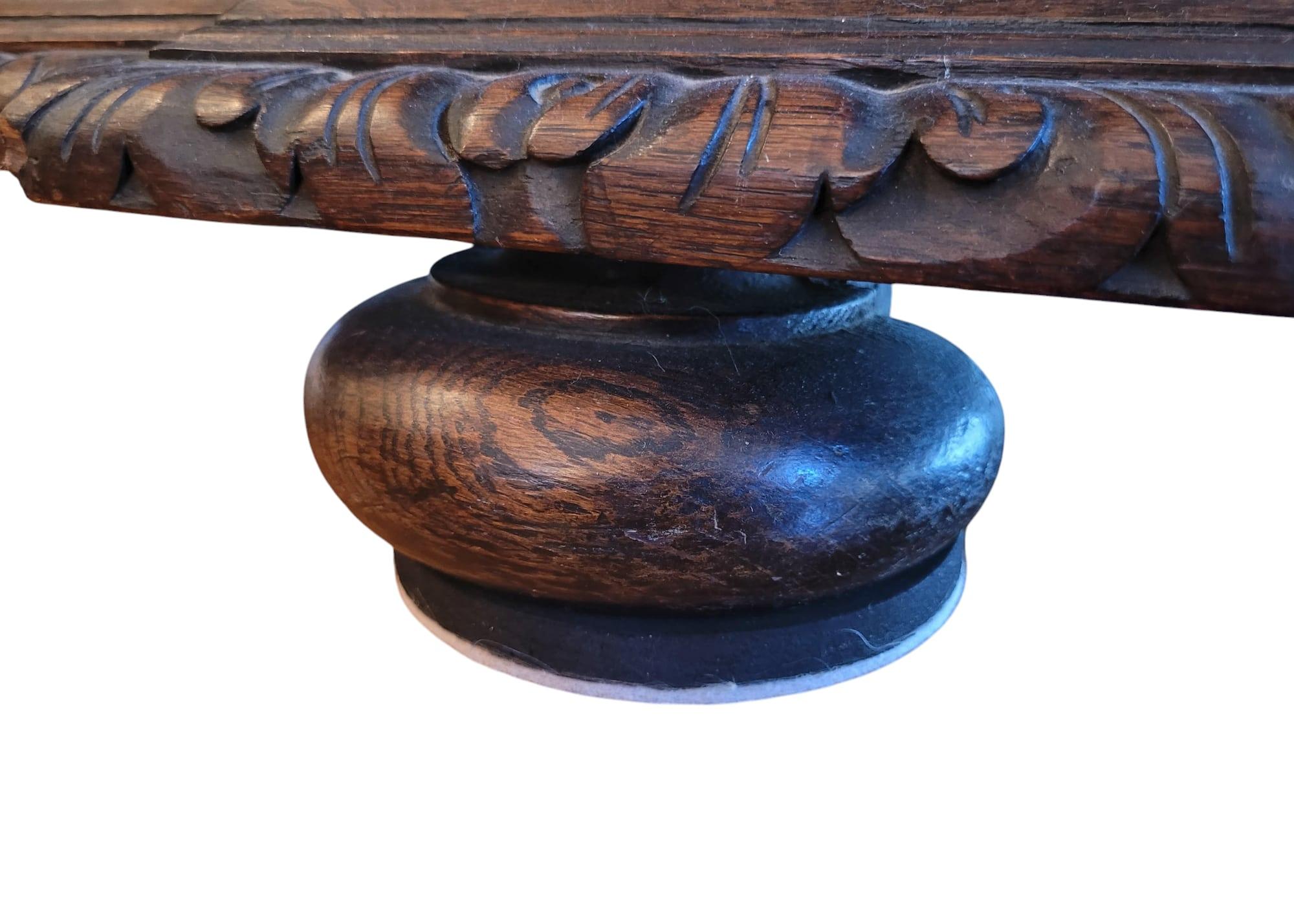 Antique Green Man Renaissance Revival Oak Vitrine For Sale 14