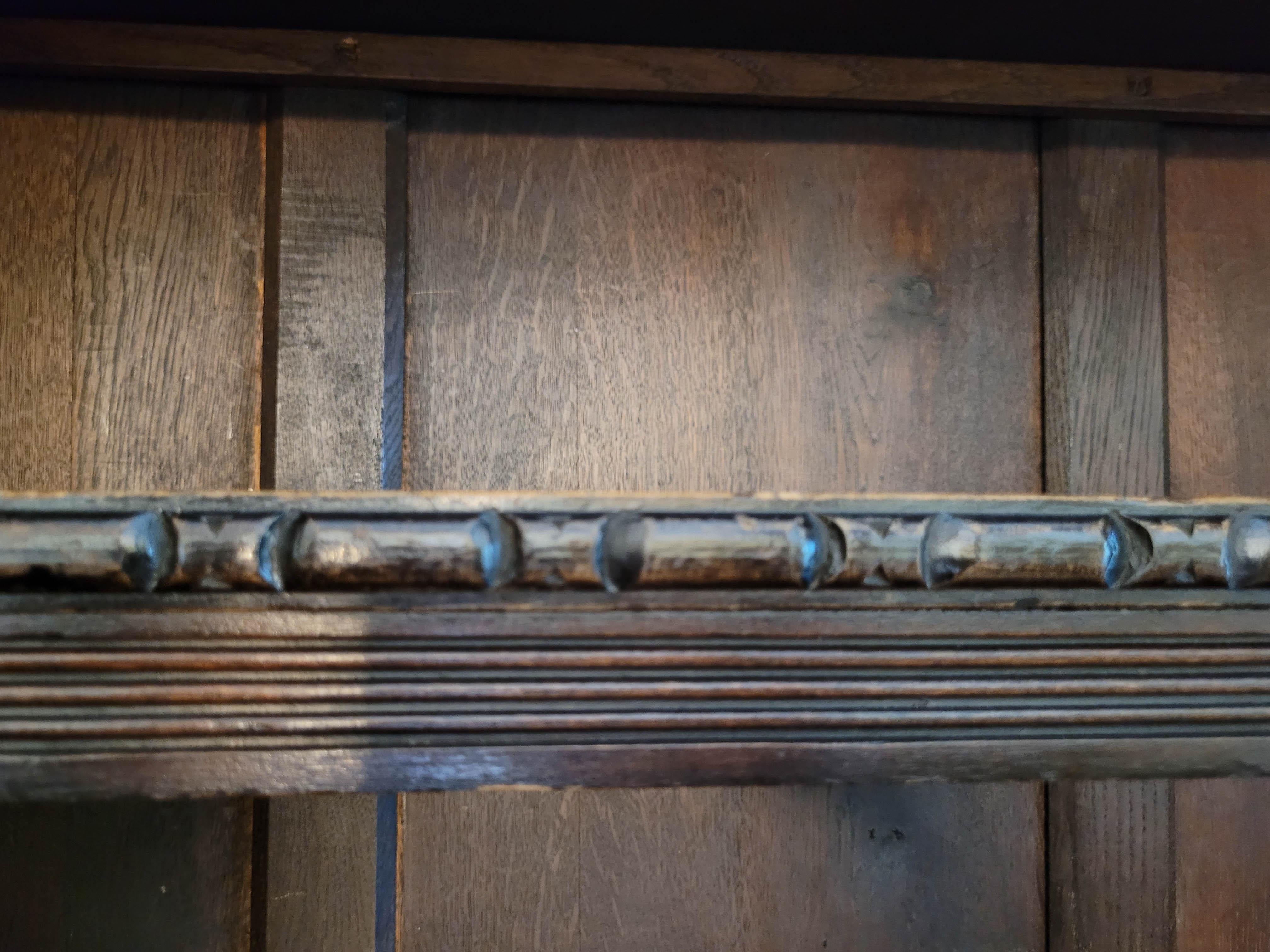 Antique Green Man Renaissance Revival Oak Vitrine For Sale 4