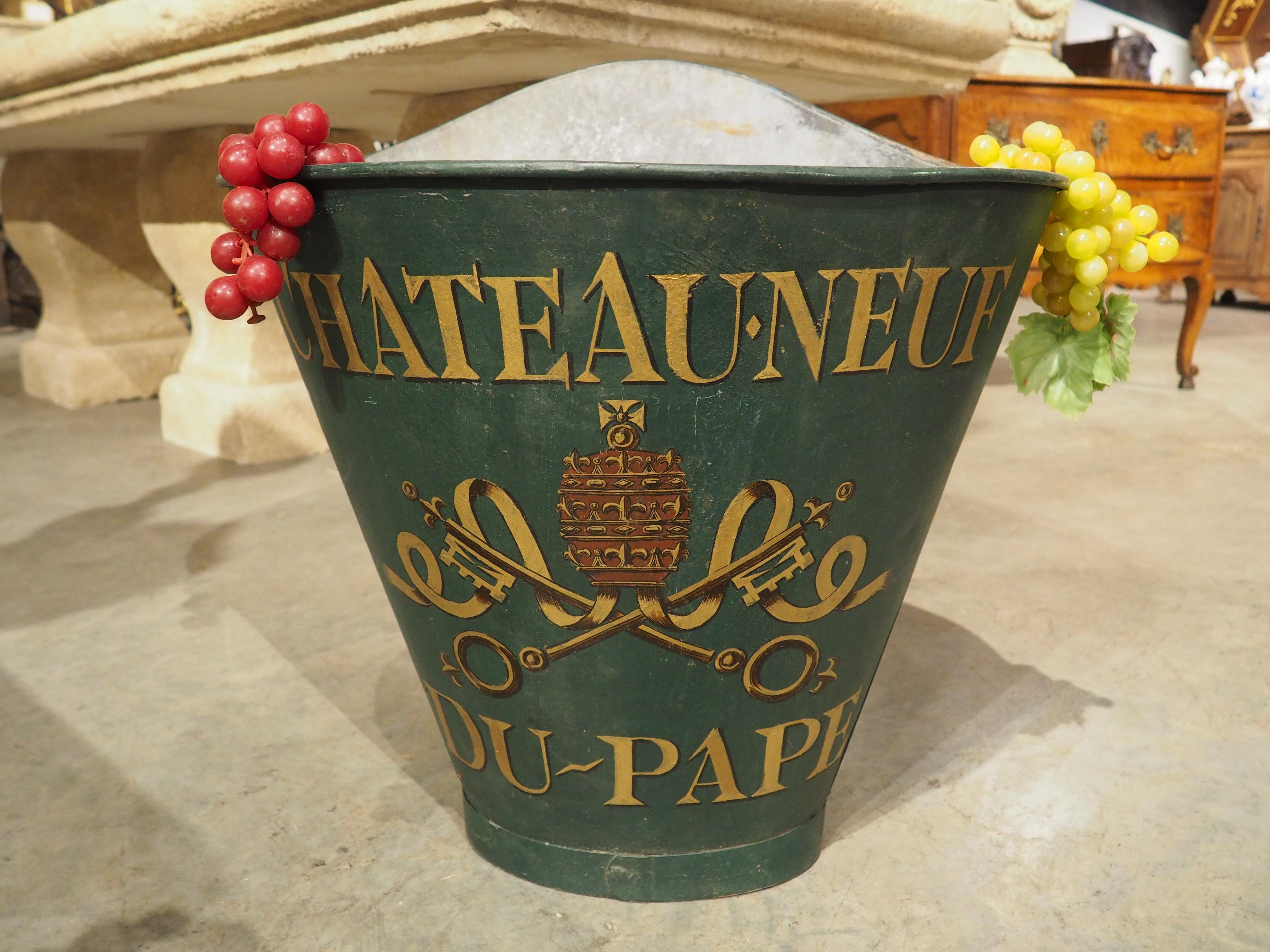 Antique Green Painted French Wine Hotte from the Haute-Garonne For Sale 2