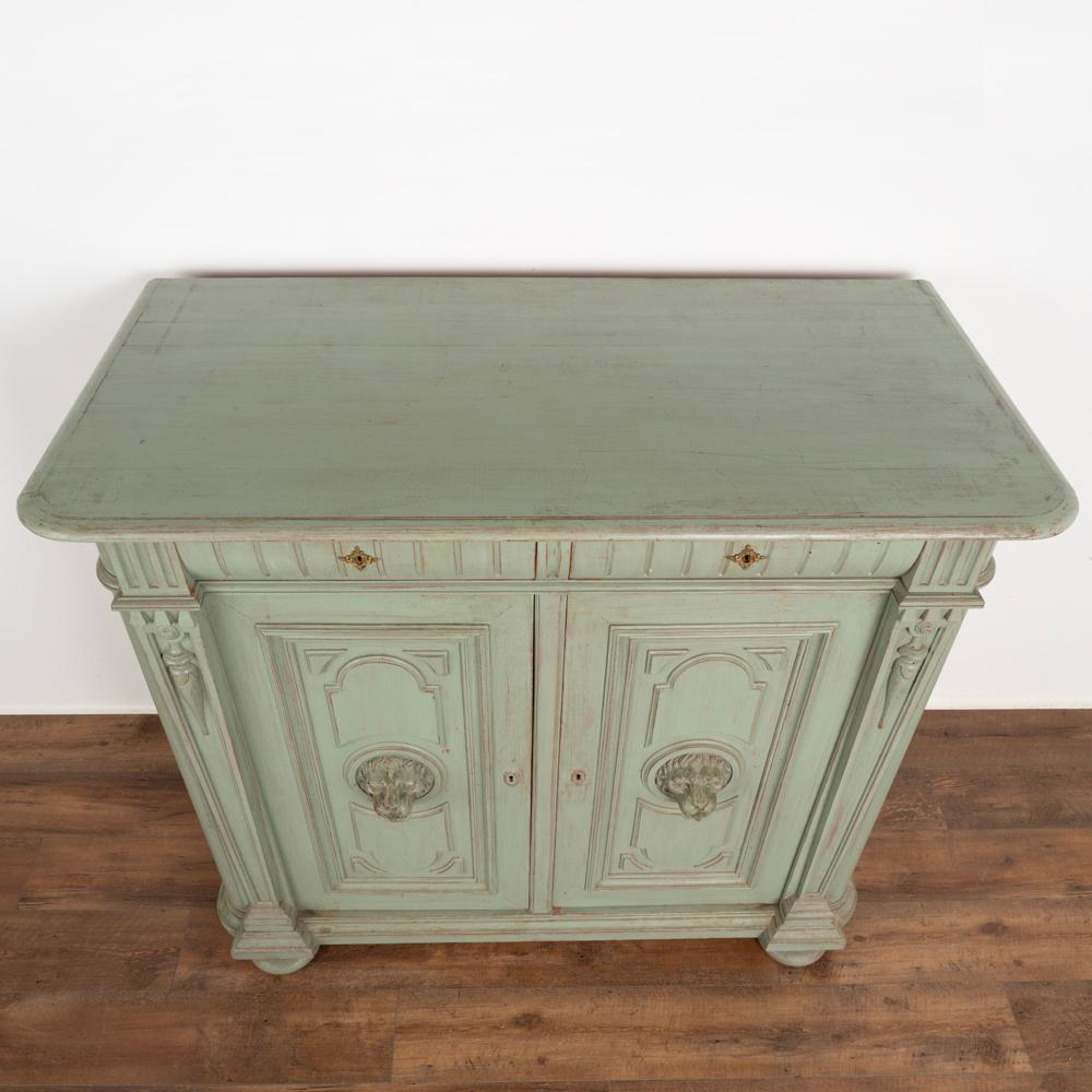 Antique Green Painted Sideboard Buffet with Carved Lion Heads, Sweden circa 1860 For Sale 5