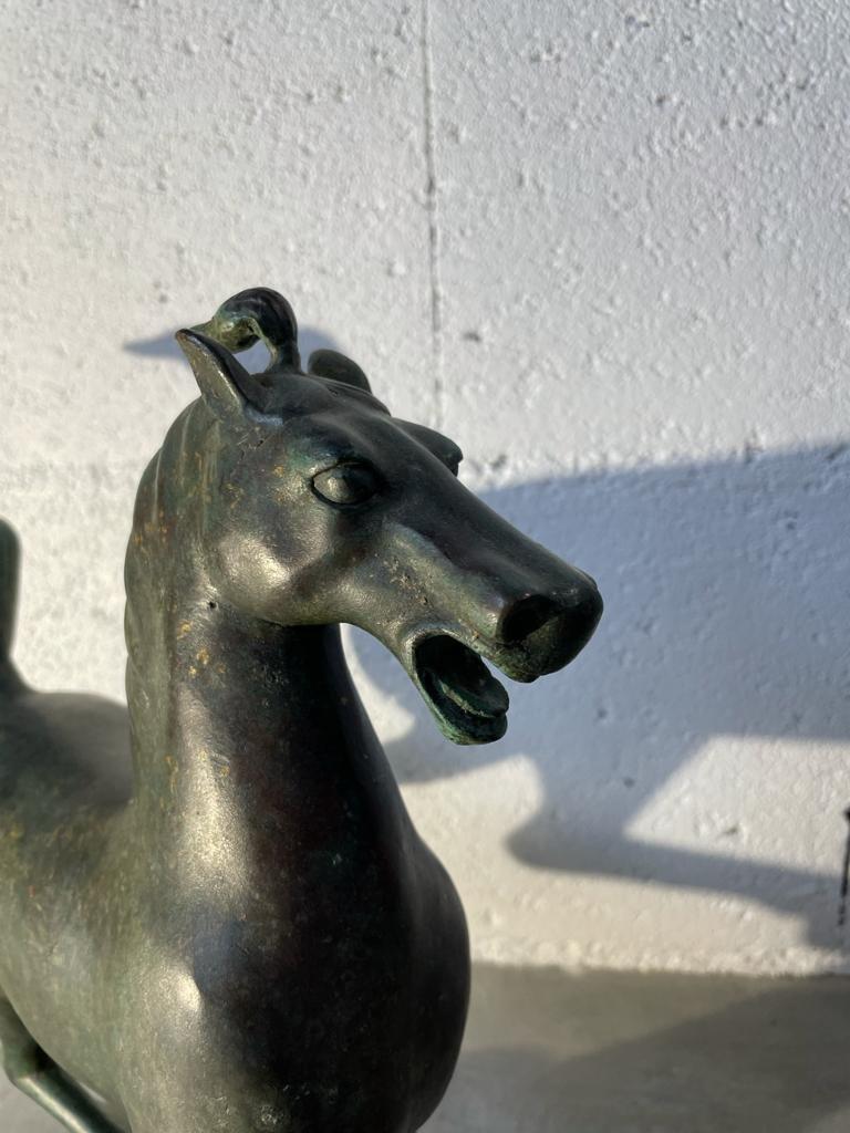 Antique Green Patina Bronze the Flying Horse of Ganzu Period, Early 20th Century For Sale 3