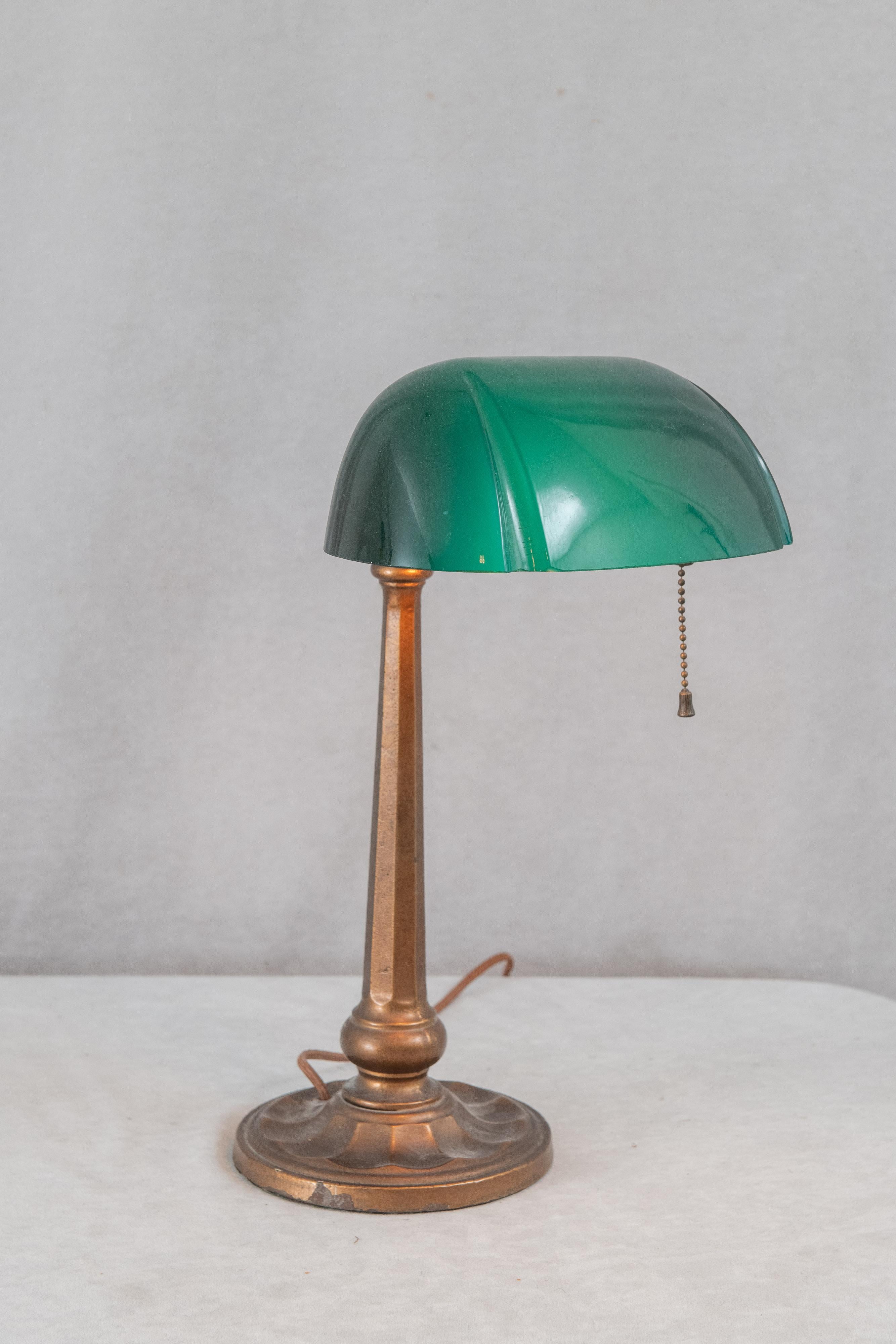 Art Deco Antique Green Shaded Banker's Lamp, ca 1920