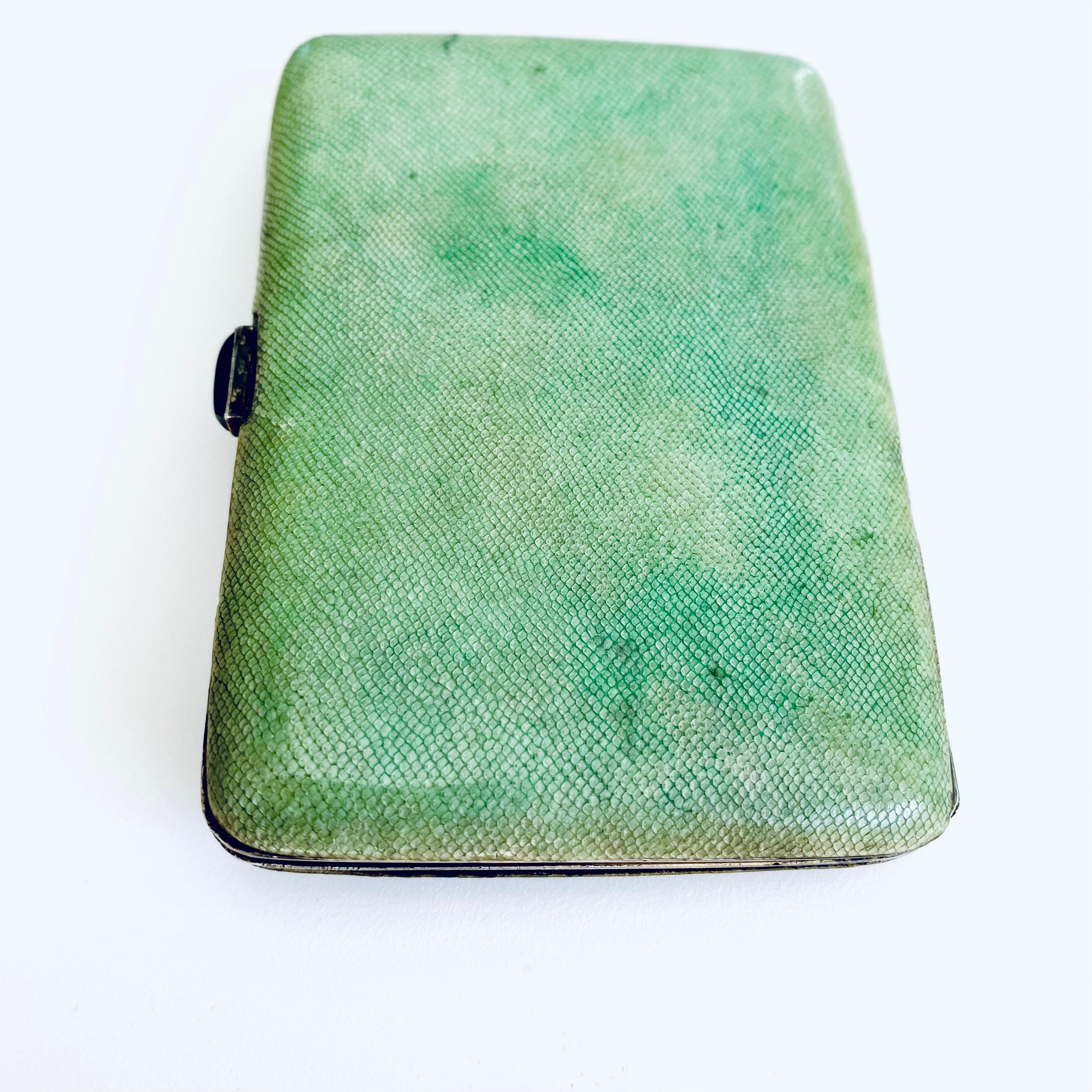 green cigarette case